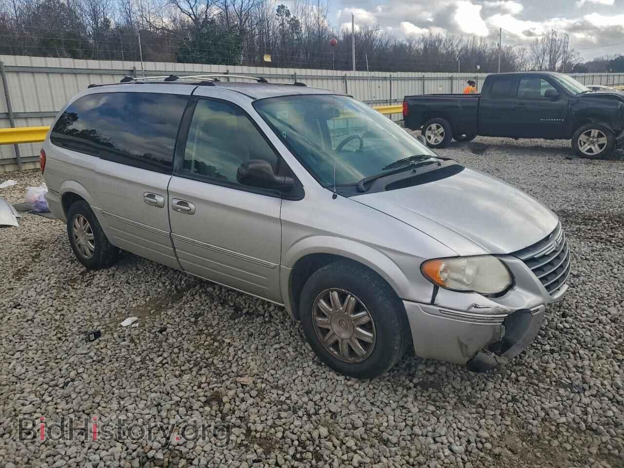 2005 CHRYSLER MINIVAN - VIN: 2C8GP64L95R457256 - Фото 4