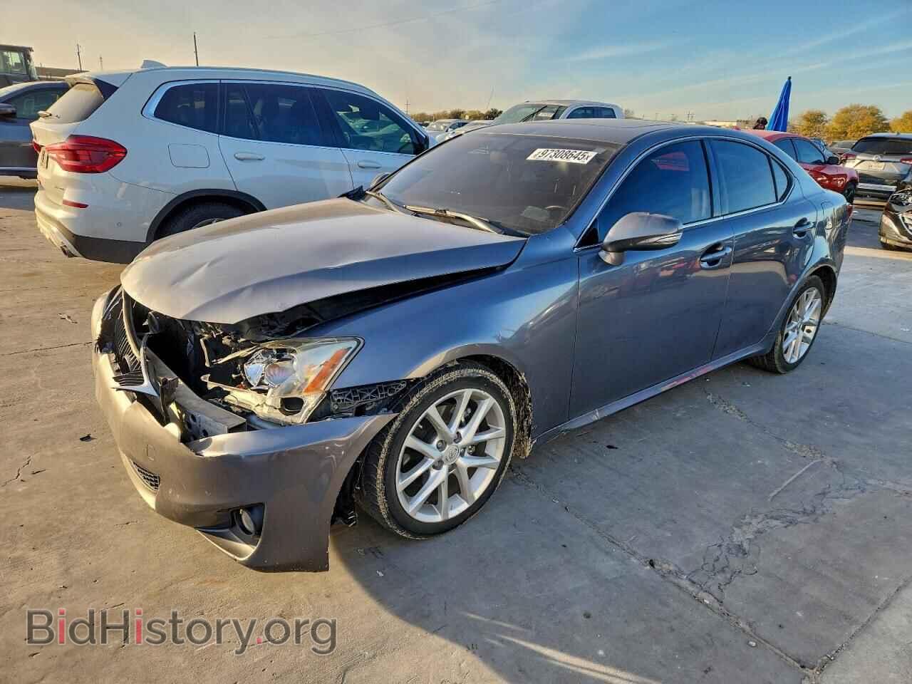Photo JTHBF5C26D5190444 - LEXUS IS 2013