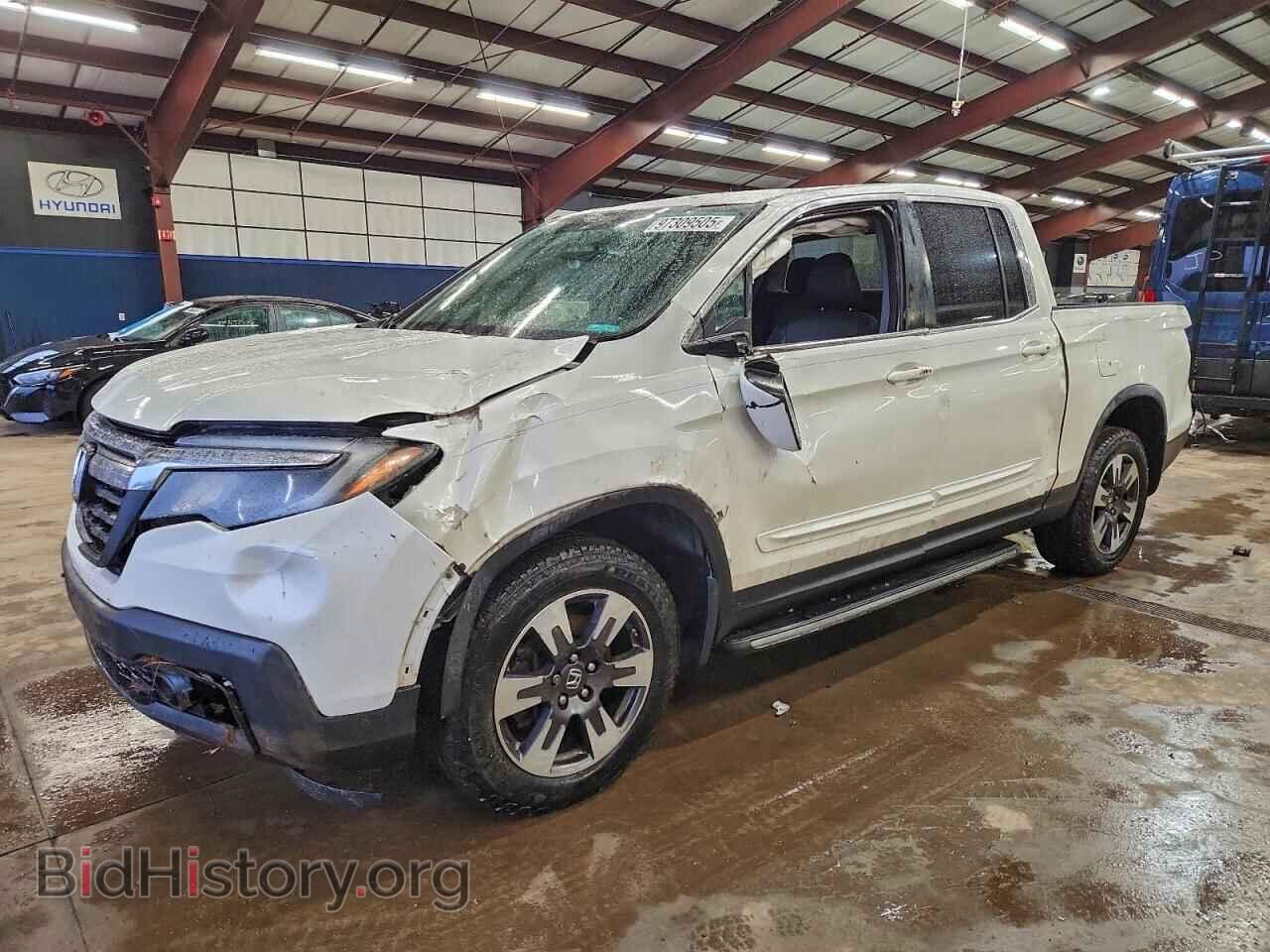 Photo 5FPYK3F56HB003779 - HONDA RIDGELINE 2017