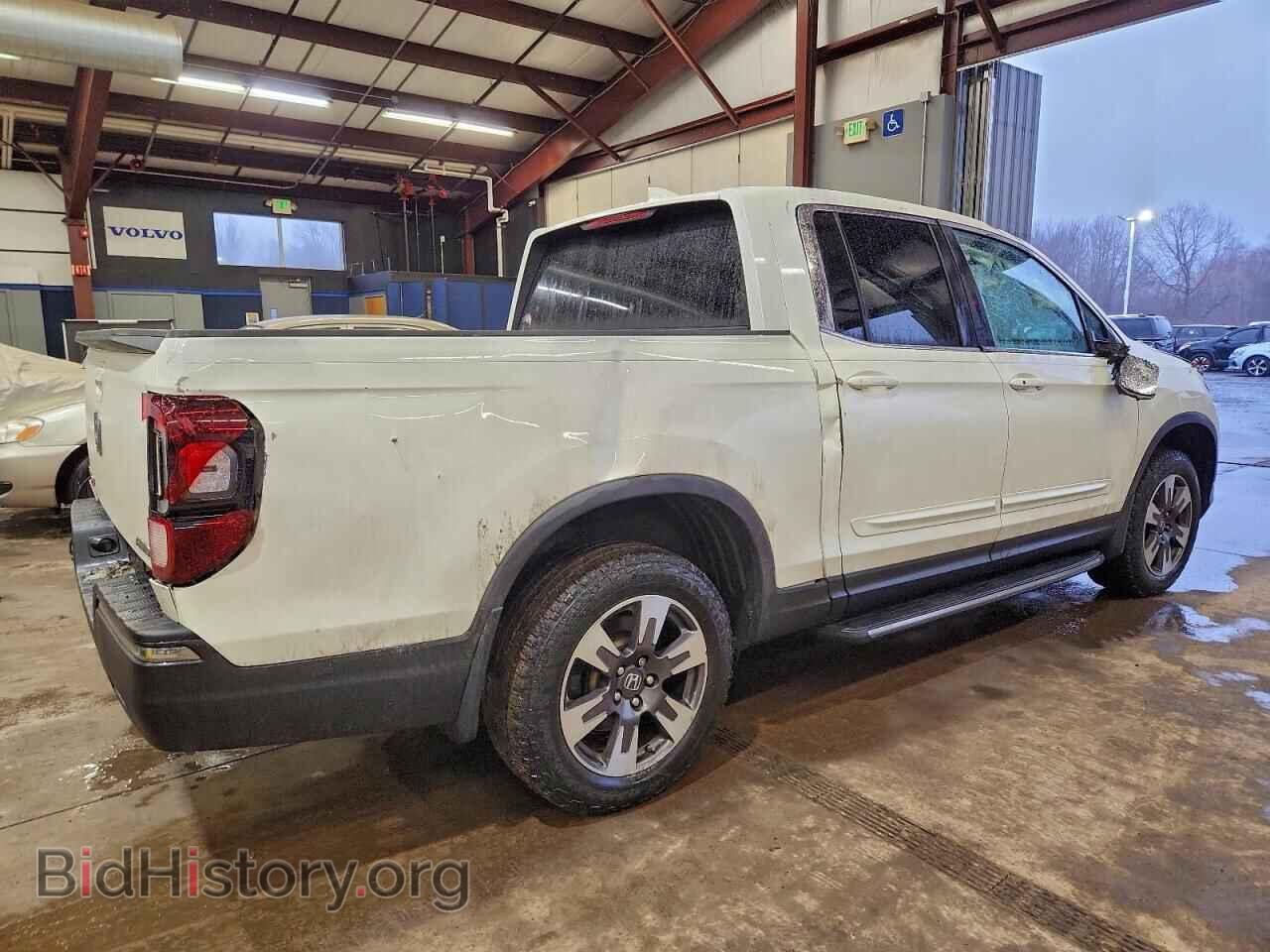 2017 HONDA RIDGELINE - VIN: 5FPYK3F56HB003779 - Фото 3