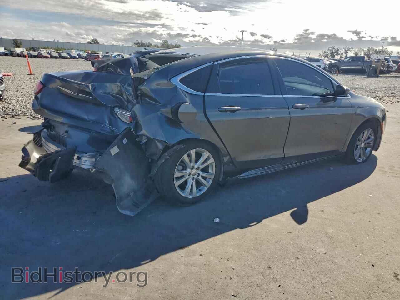 2016 CHRYSLER 200 - VIN: 1C3CCCAB4GN165427 - Фото 3