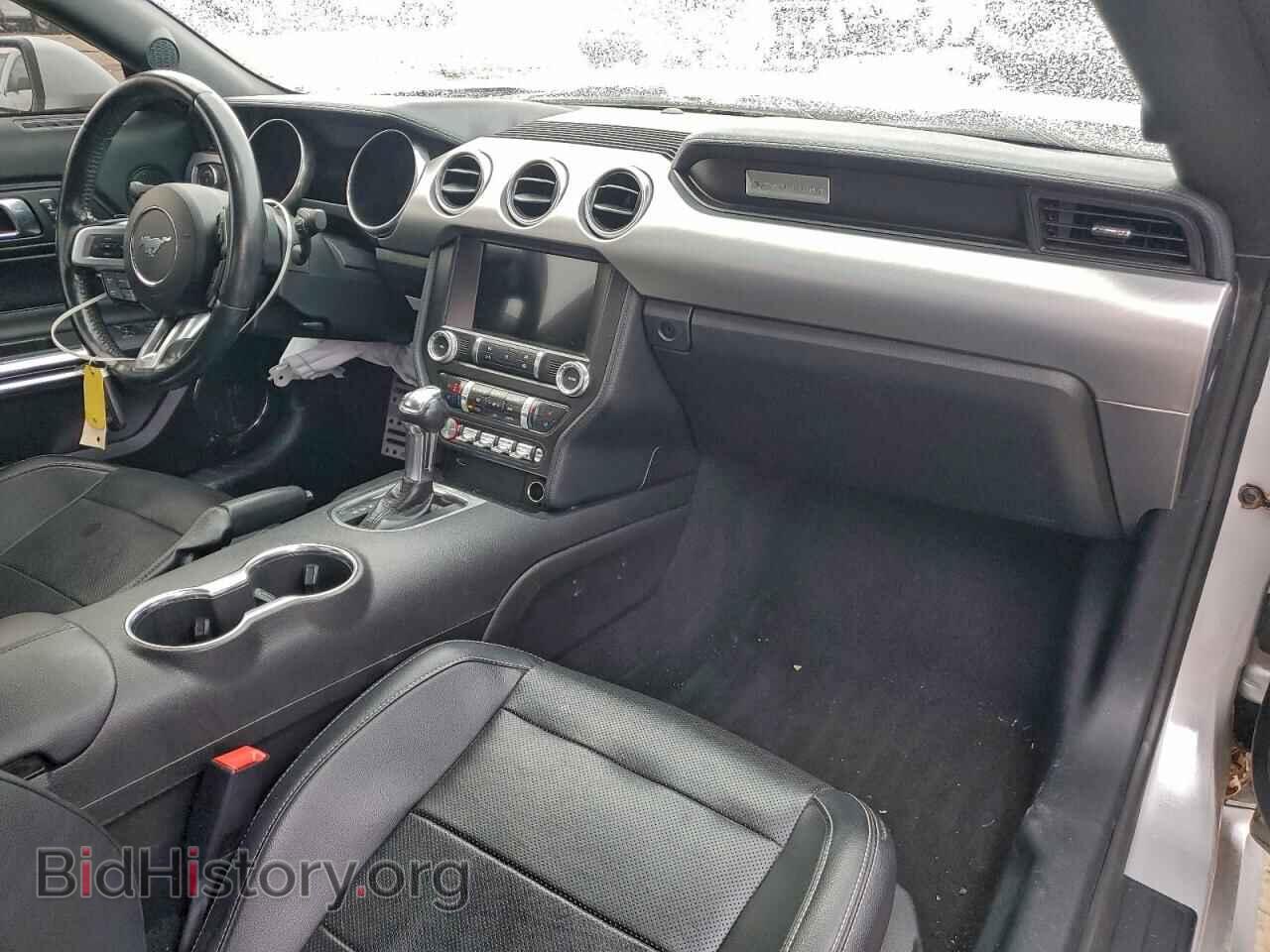 2019 FORD MUSTANG - VIN: 1FA6P8CF8K5161924 - Фото 8