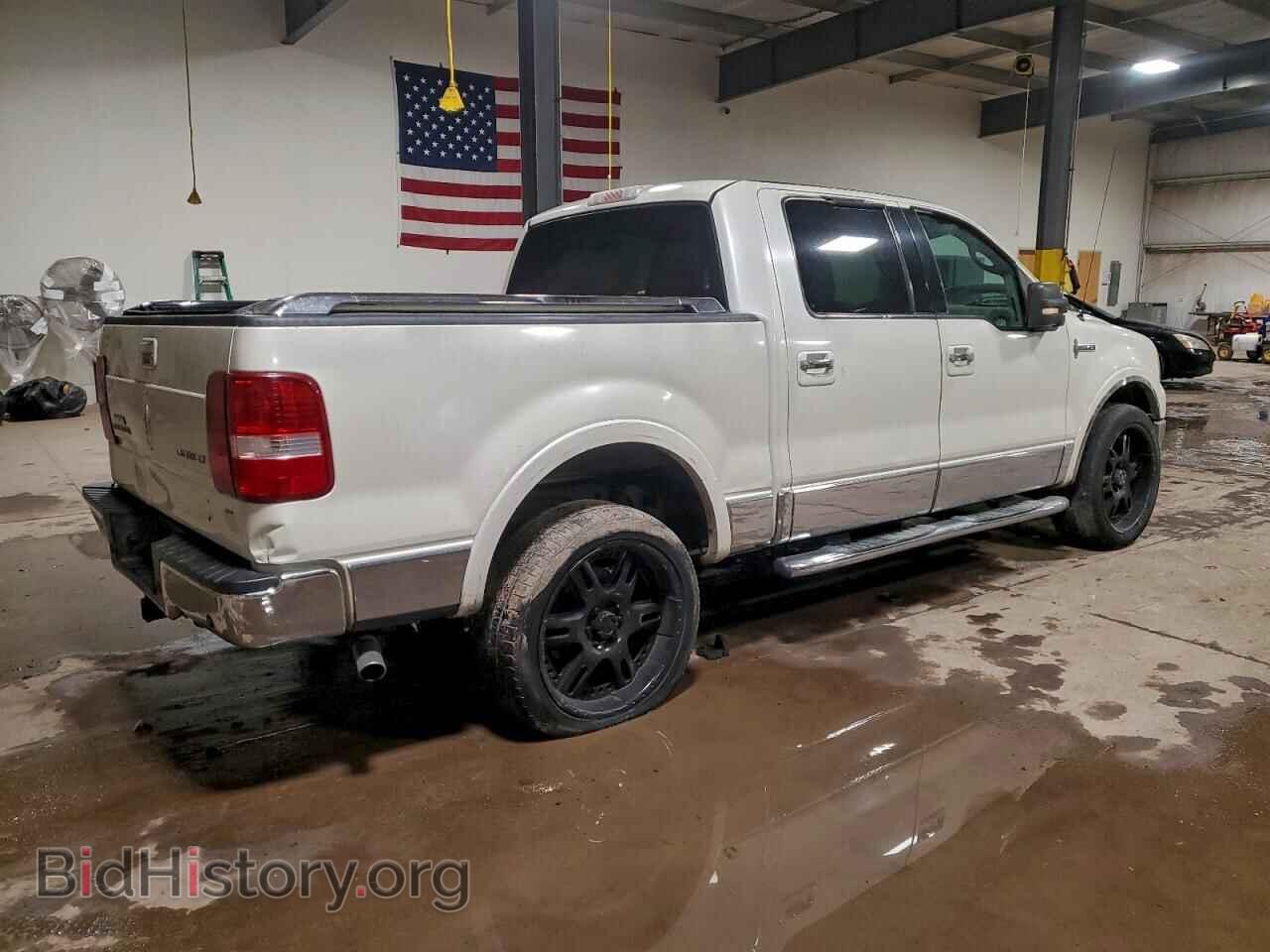 2006 LINCOLN MARK LT - VIN: 5LTPW18516FJ16751 - Фото 3