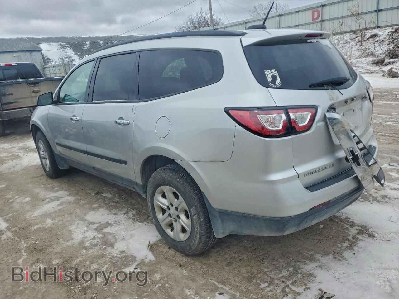 2017 CHEVROLET TRAVERSE - VIN: 1GNKRFED0HJ322860 - Фото 2