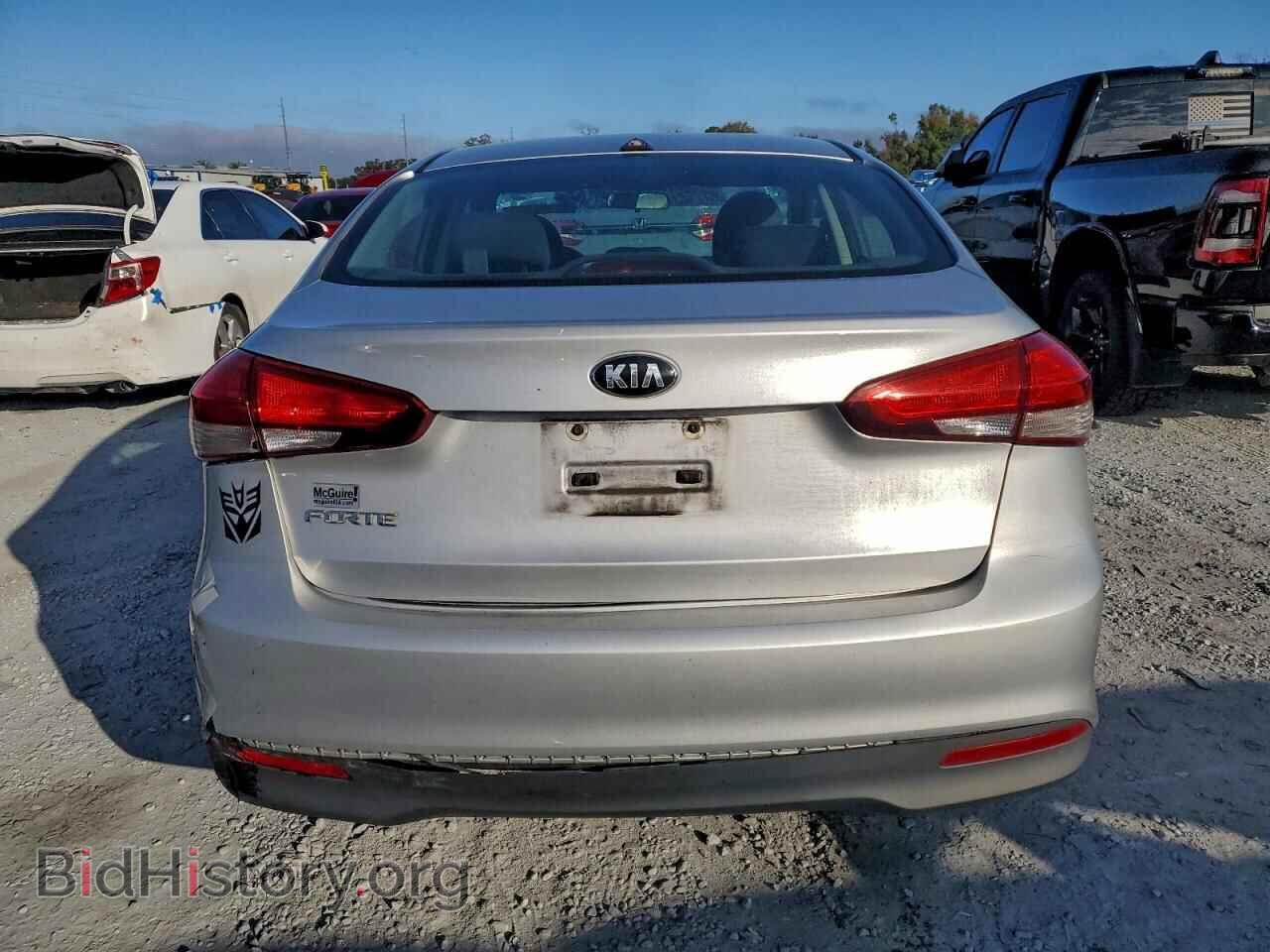 2017 KIA FORTE - VIN: 3KPFK4A78HE013377 - Фото 6