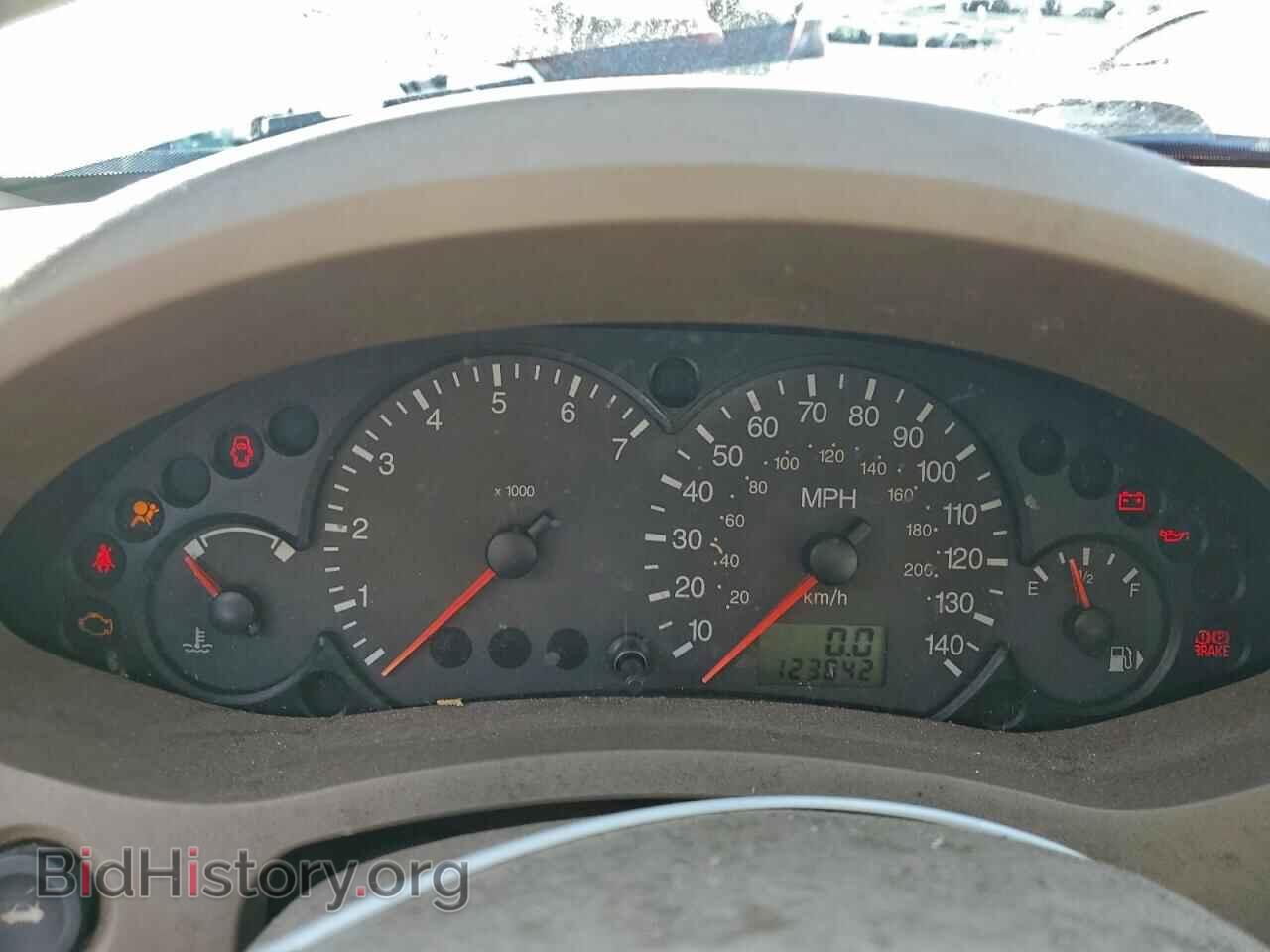2005 FORD FOCUS - VIN: 1FAFP34NX5W176948 - Фото 9