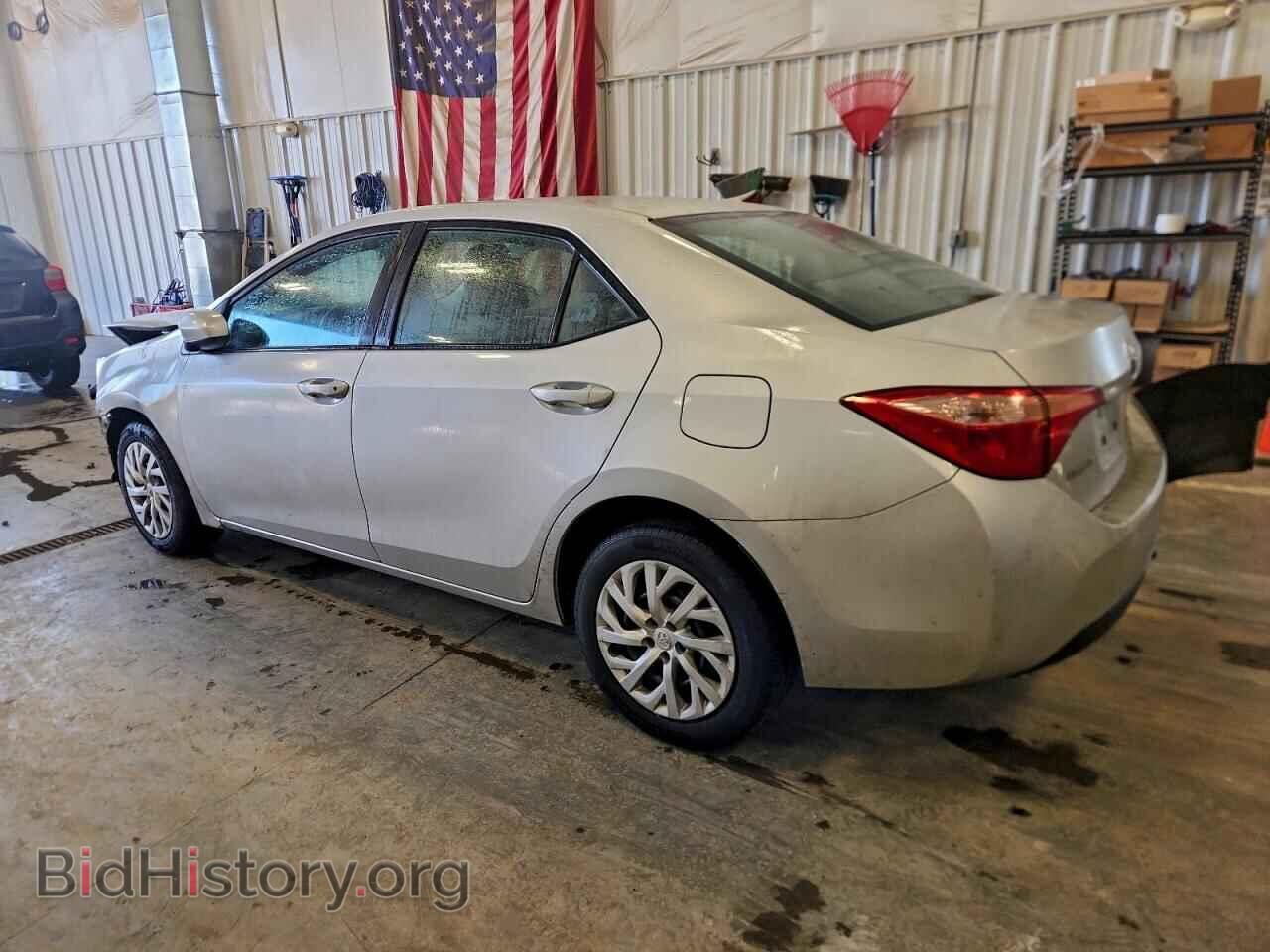 2017 TOYOTA COROLLA - VIN: 2T1BURHEXHC819567 - Фото 2