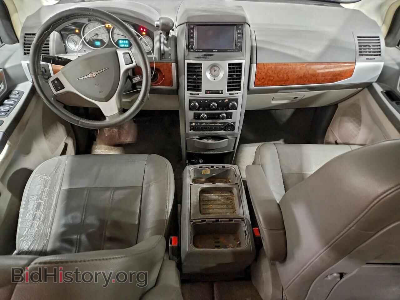 2008 CHRYSLER MINIVAN - VIN: 2A8HR54P58R738108 - Фото 8