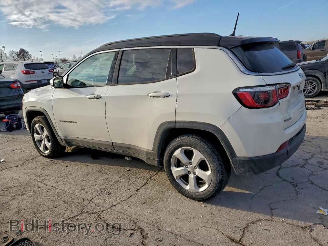 2018 JEEP COMPASS - VIN: 3C4NJDBB1JT349715 - Фото 2