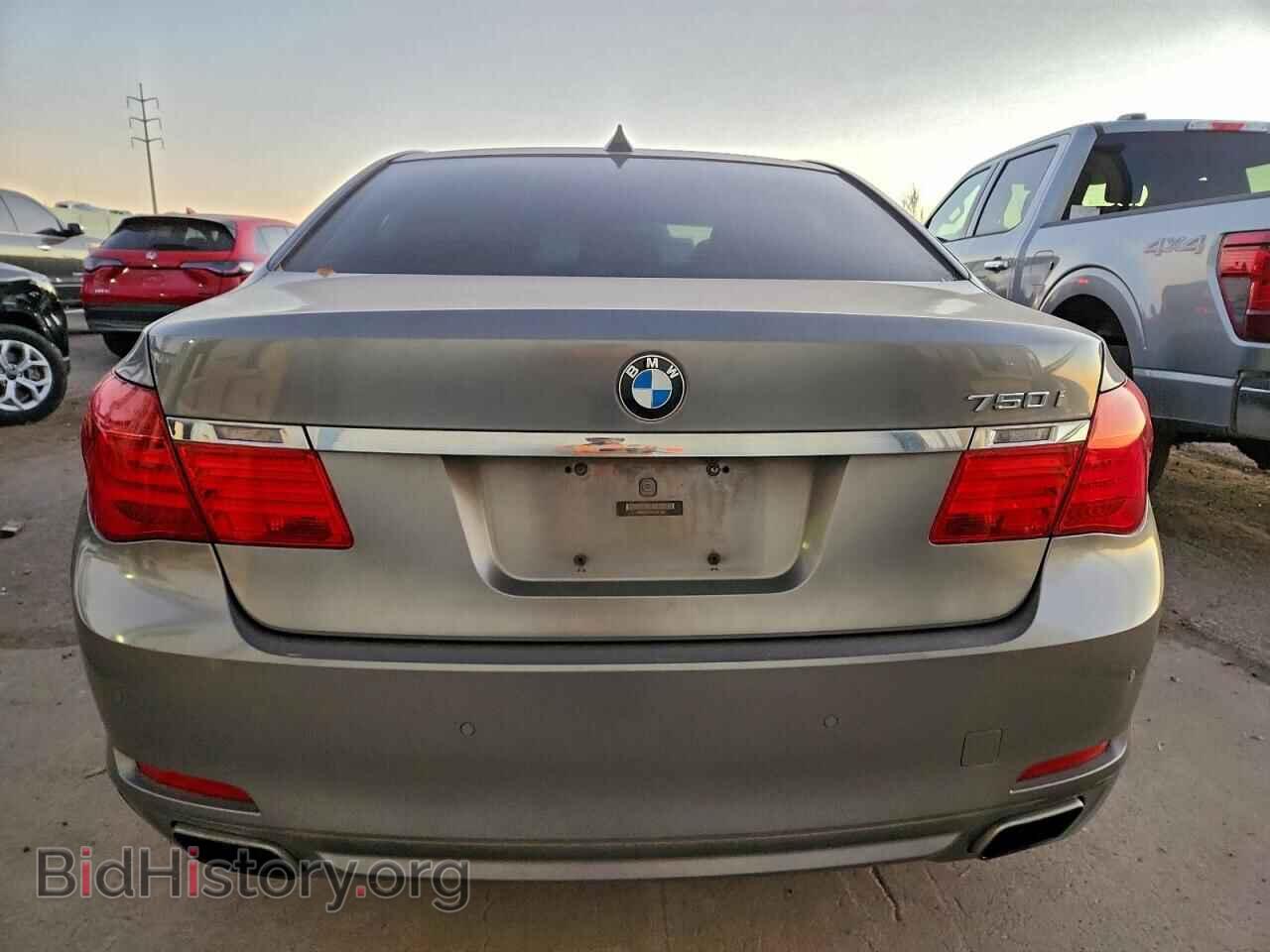 2012 BMW 7 SERIES - VIN: WBAKA8C59CDX01464 - Photo 6