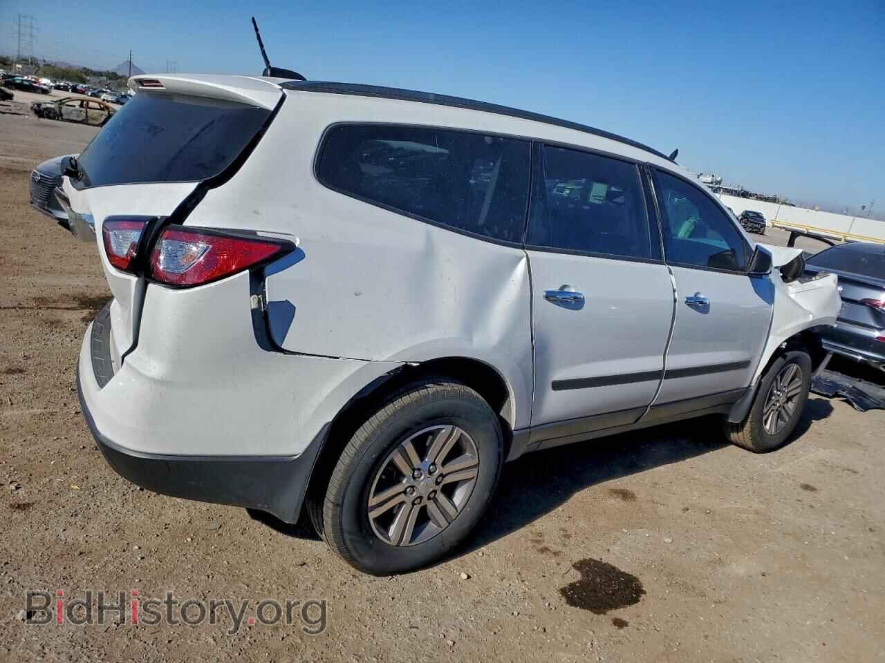 2017 CHEVROLET TRAVERSE - VIN: 1GNKRFKD5HJ314273 - Фото 3