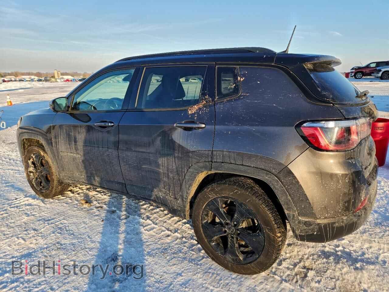 2018 JEEP COMPASS - VIN: 3C4NJDBB1JT457784 - Photo 2