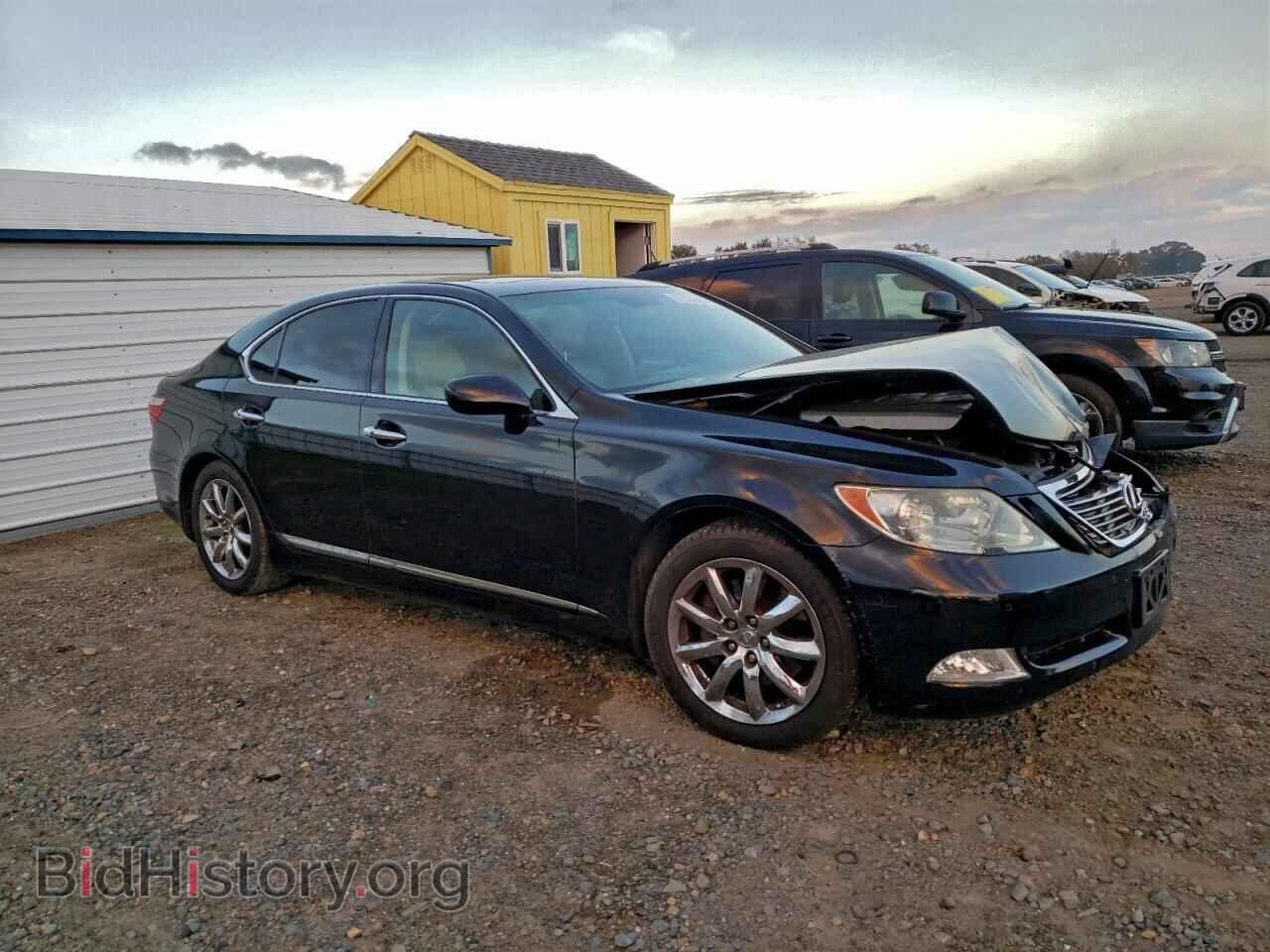 2008 LEXUS LS460 - VIN: JTHBL46F285083477 - Photo 4