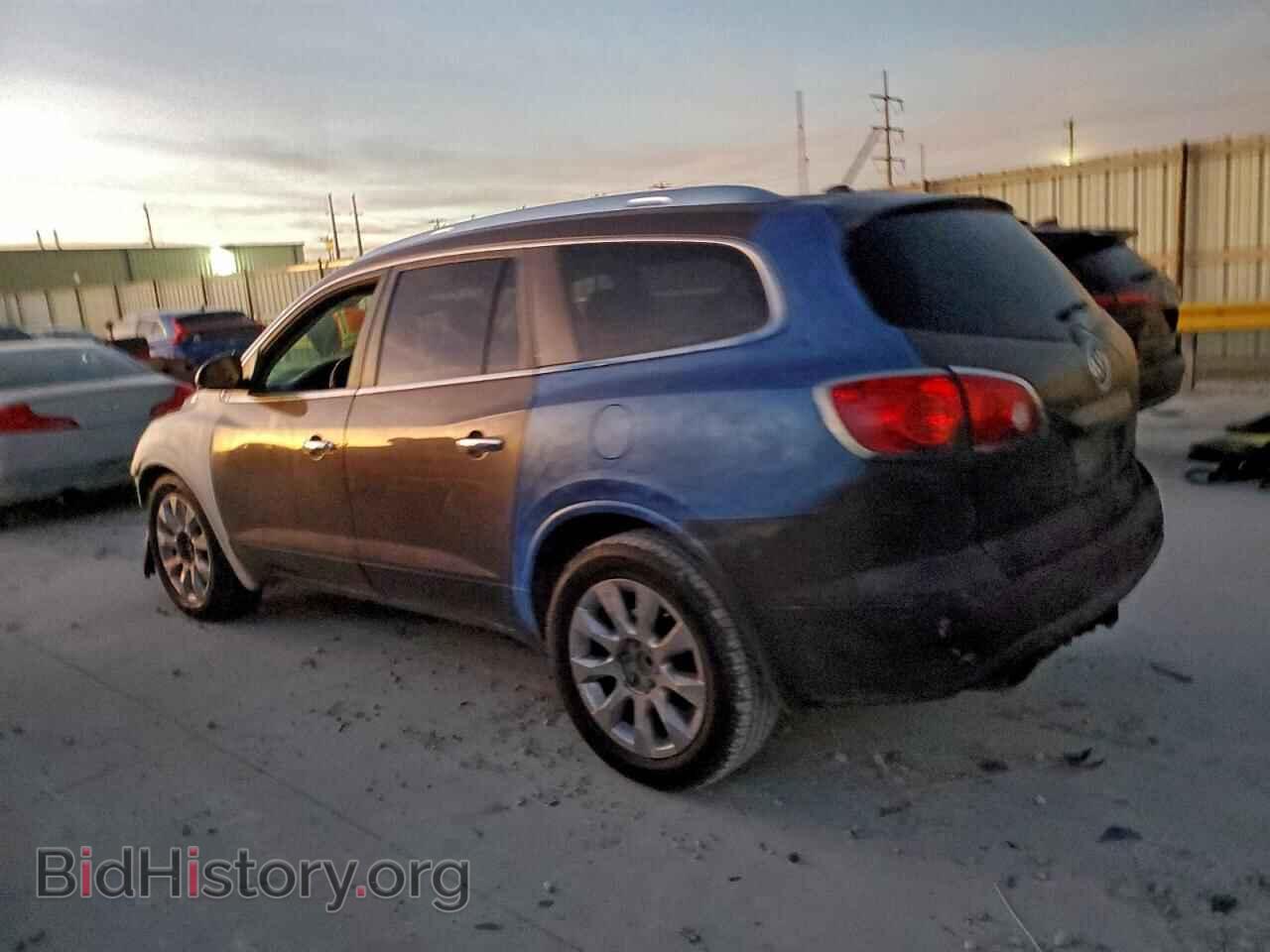 2012 BUICK ENCLAVE - VIN: 5GAKRDED6CJ202021 - Photo 2