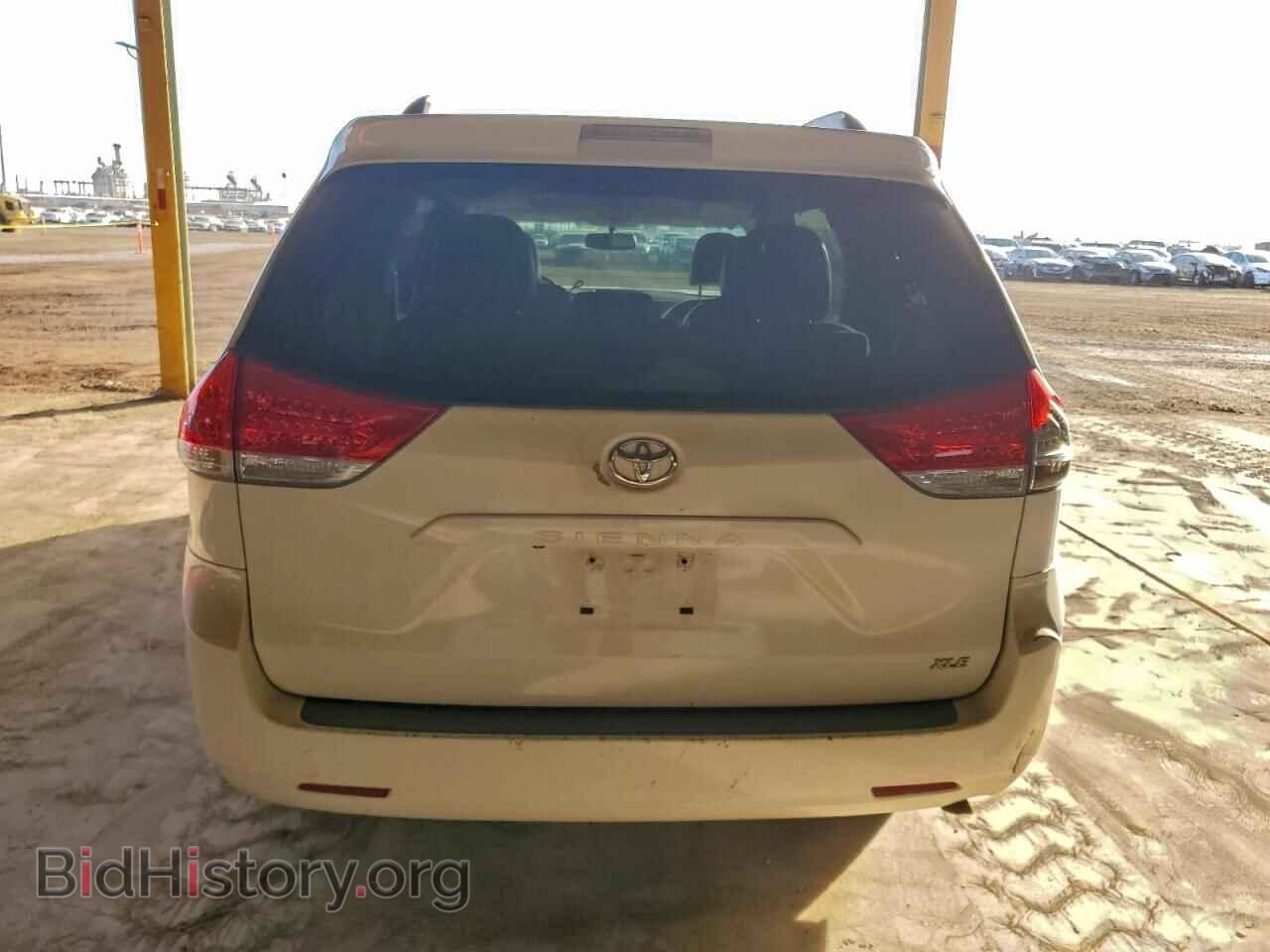 2011 TOYOTA All Models - VIN: 5TDYK3DC2BS044908 - Photo 6