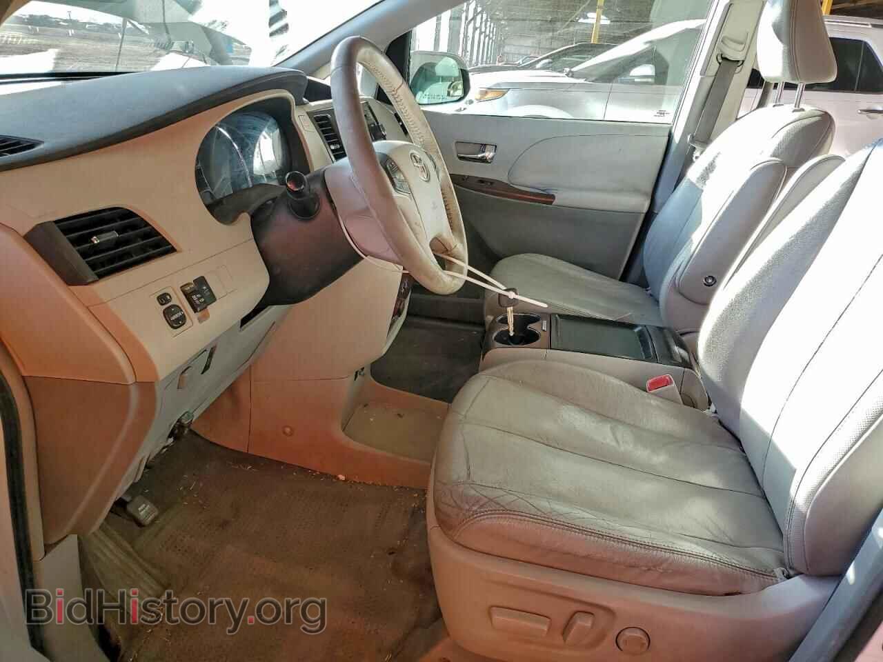2011 TOYOTA All Models - VIN: 5TDYK3DC2BS044908 - Photo 7