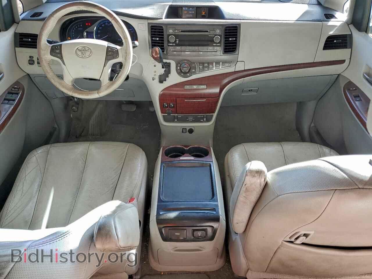 2011 TOYOTA All Models - VIN: 5TDYK3DC2BS044908 - Photo 8