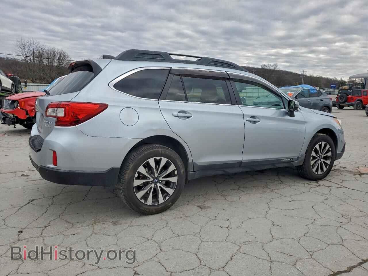 2017 SUBARU OUTBACK - VIN: 4S4BSANC2H3228566 - Фото 3
