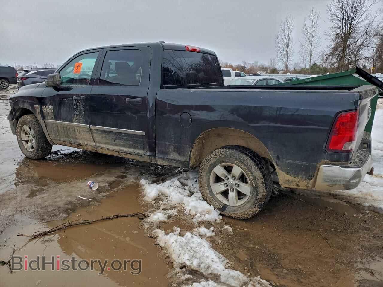2017 RAM 1500 - VIN: 1C6RR7ST3HS643236 - Фото 2