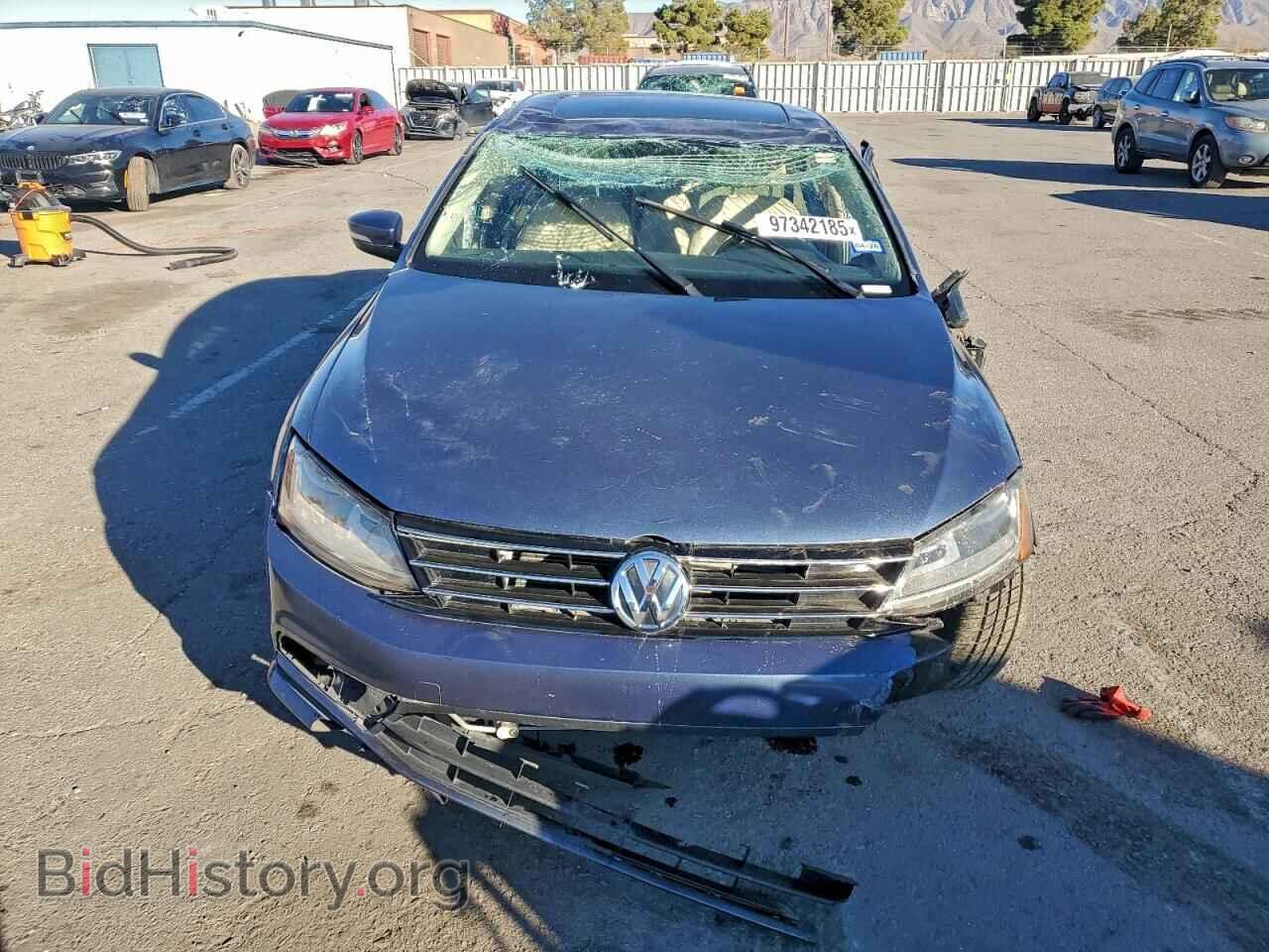 2017 VOLKSWAGEN JETTA - VIN: 3VWDB7AJ8HM218902 - Фото 5