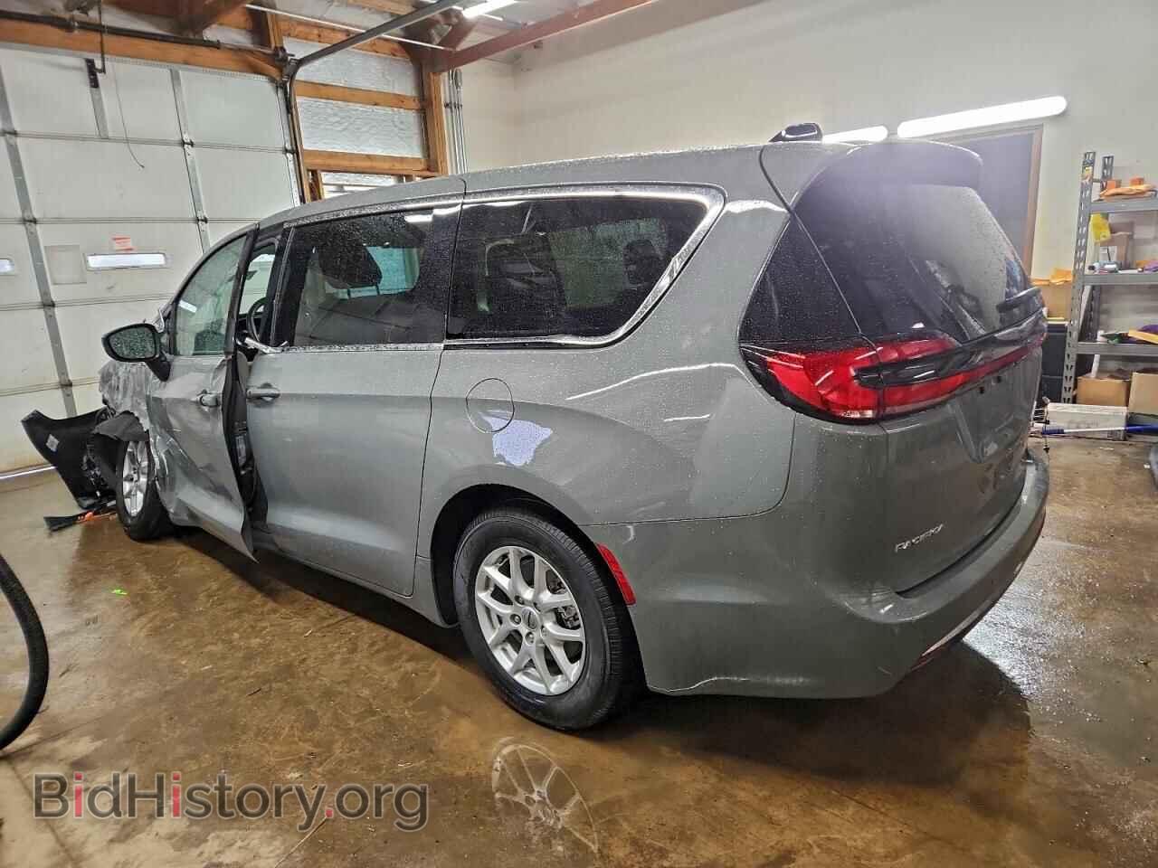 2023 CHRYSLER PACIFICA - VIN: 2C4RC1BG1PR546806 - Фото 2