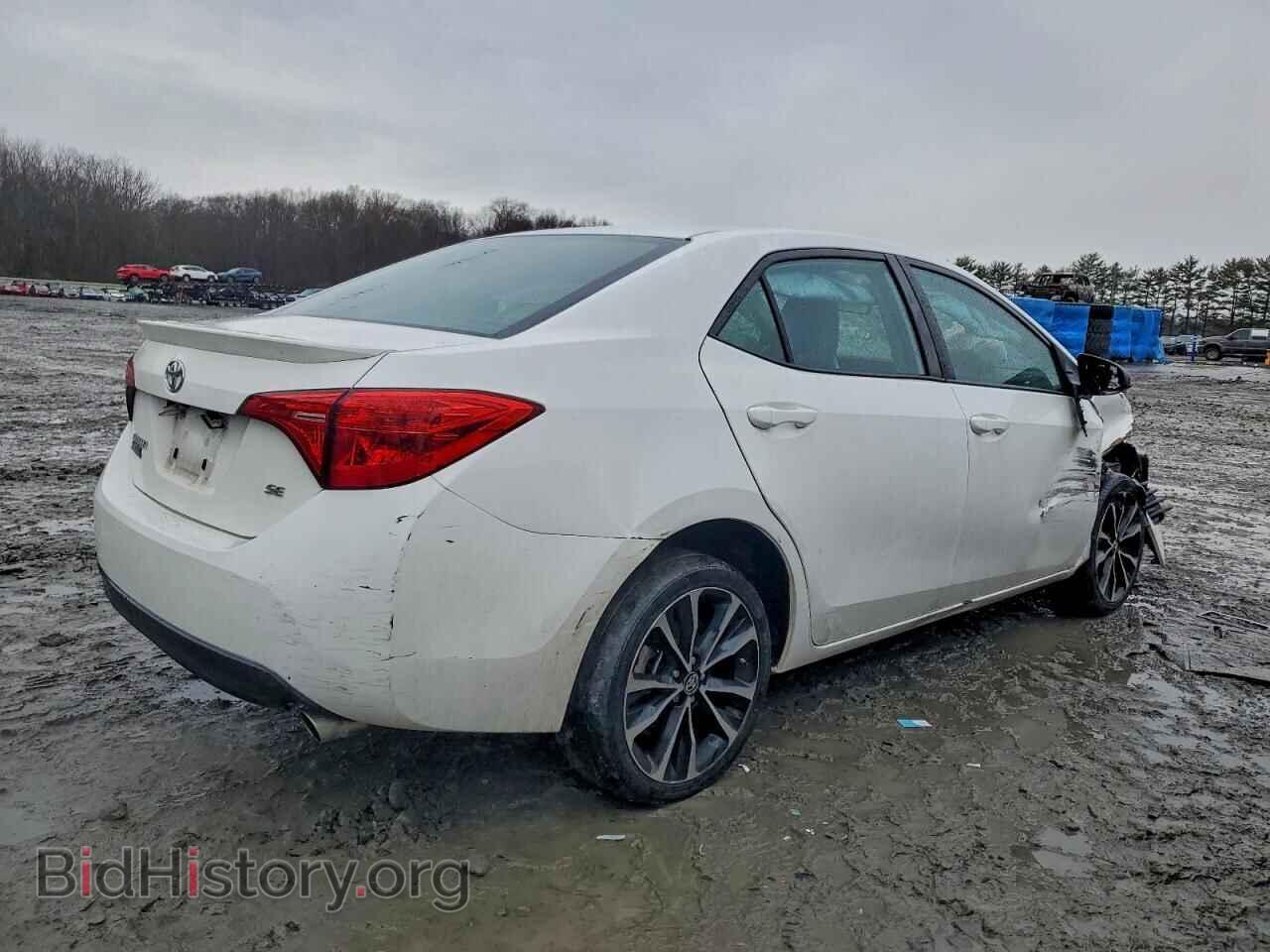 2018 TOYOTA COROLLA - VIN: 2T1BURHEXJC045889 - Фото 3