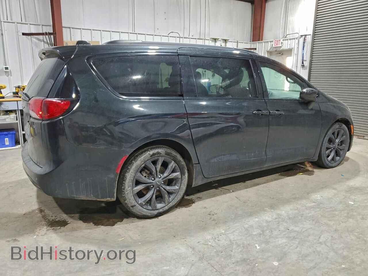 2020 CHRYSLER PACIFICA - VIN: 2C4RC1EG6LR286604 - Фото 3