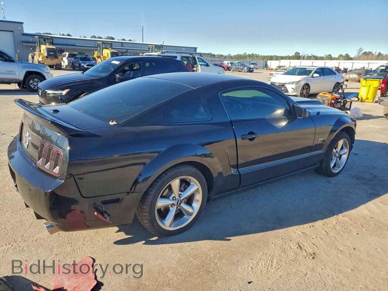 2008 FORD MUSTANG - VIN: 1ZVHT82H385138574 - Фото 3
