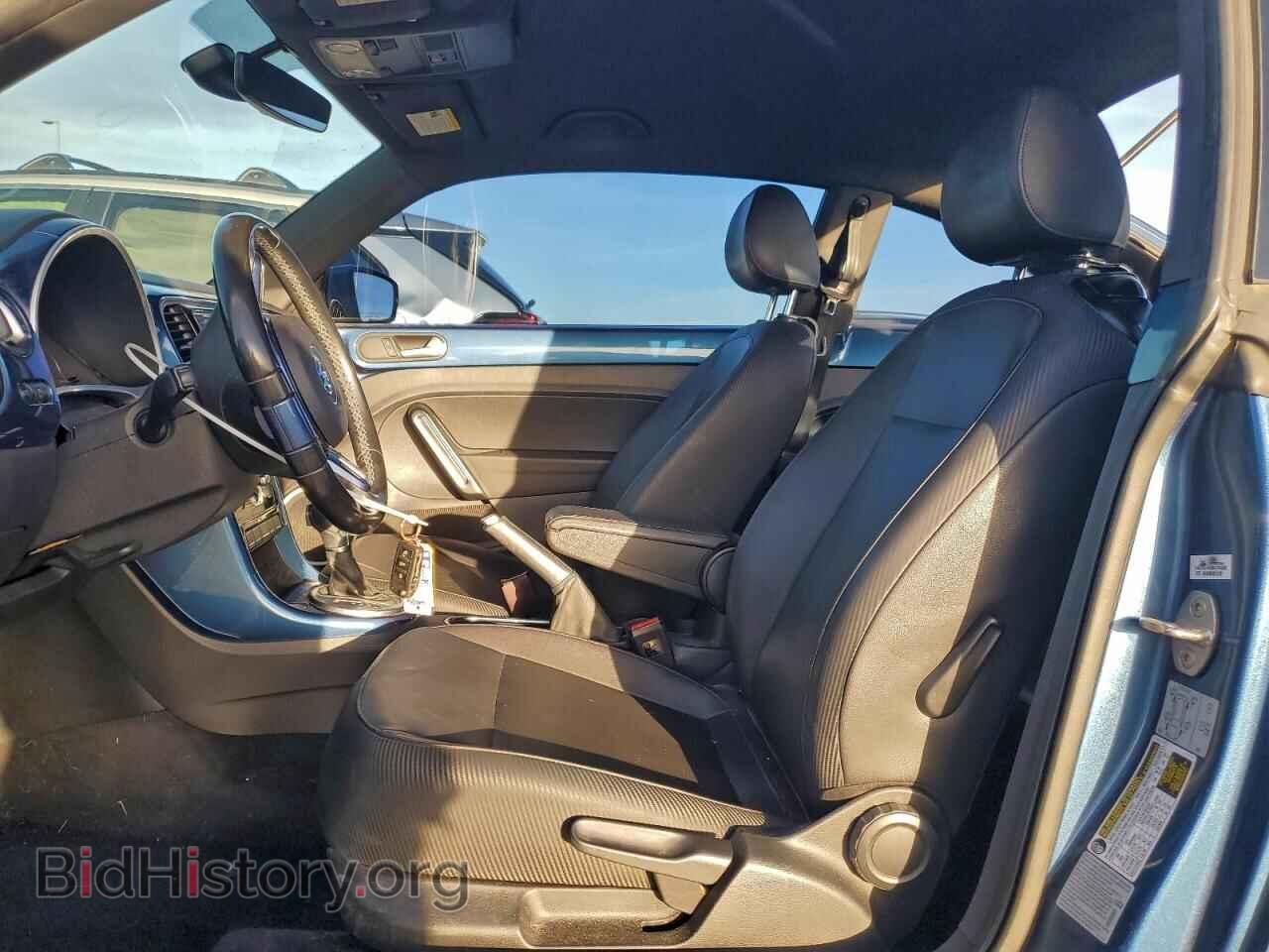 2017 VOLKSWAGEN BEETLE - VIN: 3VWJ17AT2HM606778 - Фото 7