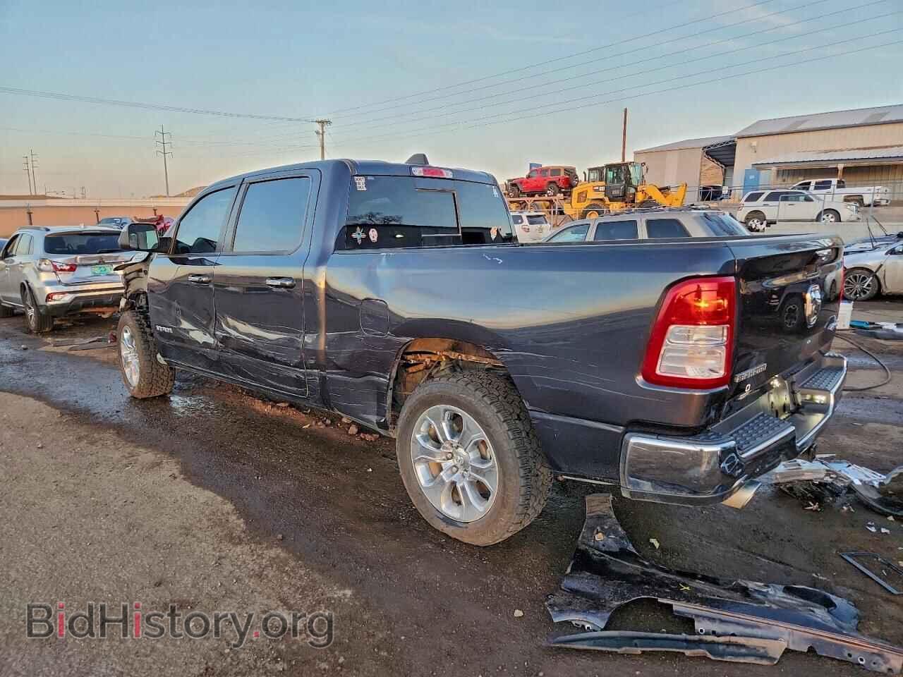 2020 RAM 1500 - VIN: 1C6SRFMT0LN412360 - Фото 2