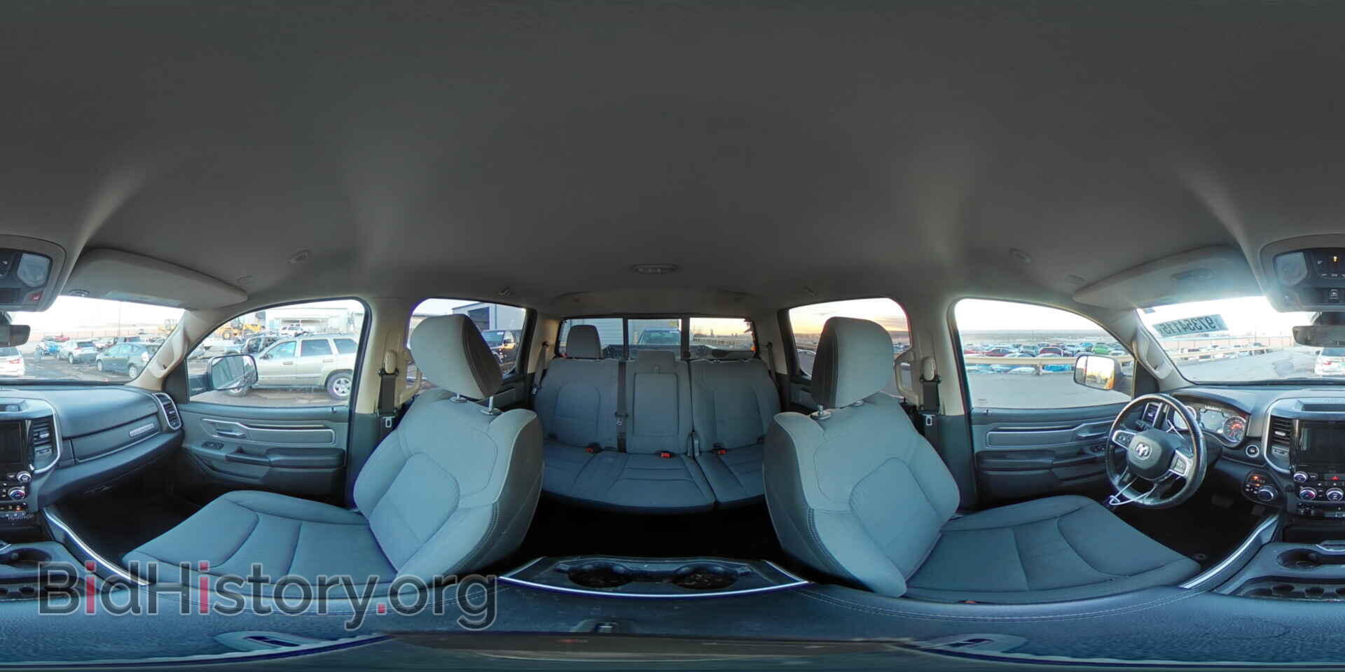 2020 RAM 1500 - VIN: 1C6SRFMT0LN412360 - Фото 15