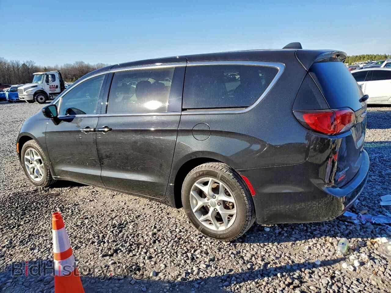 2018 CHRYSLER PACIFICA - VIN: 2C4RC1FG2JR125579 - Photo 2