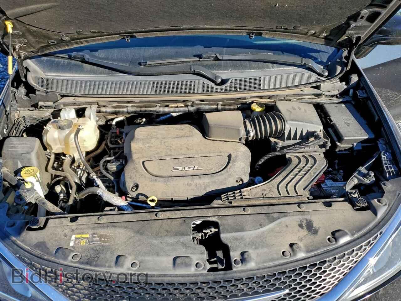 2018 CHRYSLER PACIFICA - VIN: 2C4RC1FG2JR125579 - Photo 12
