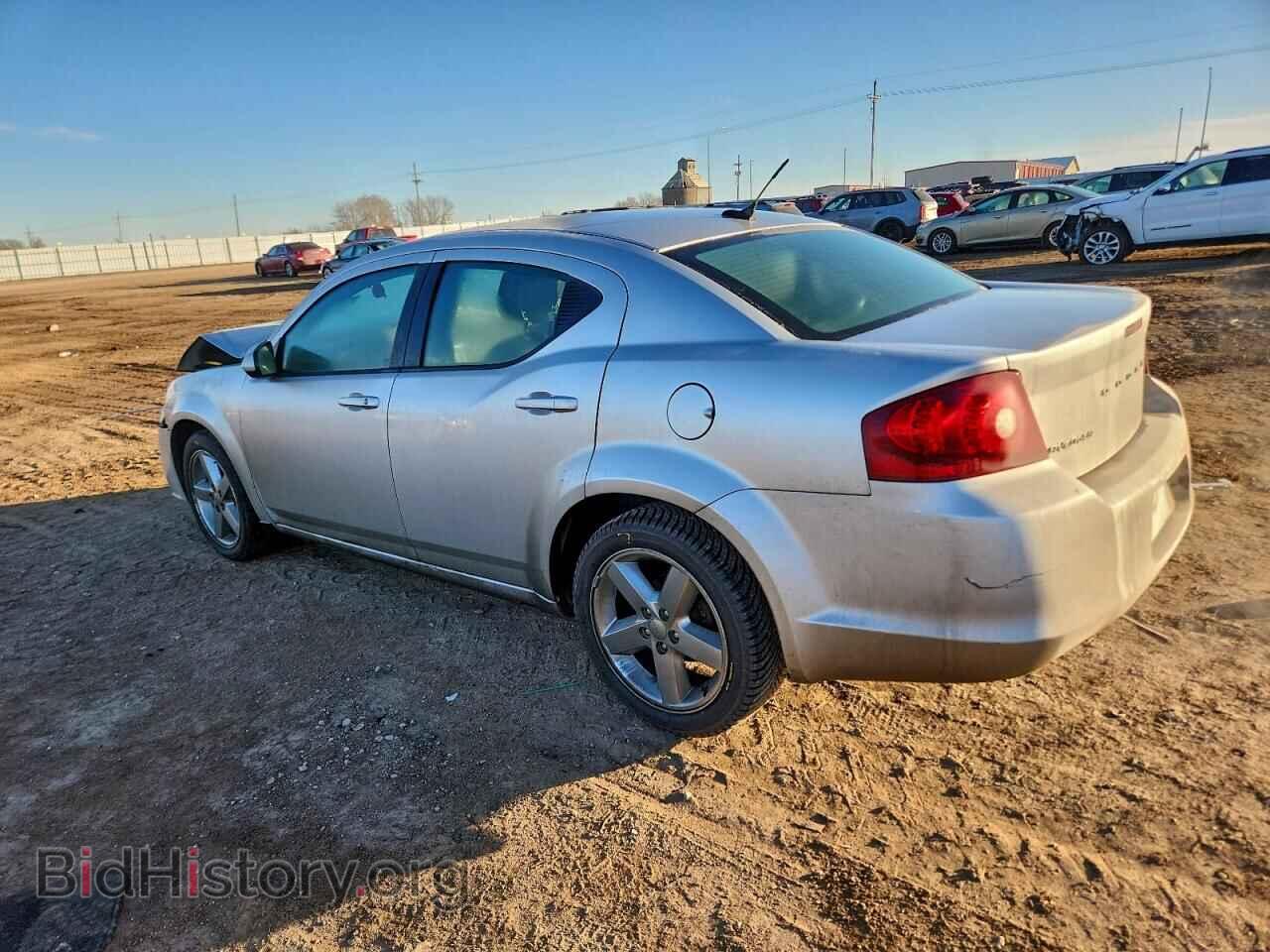 2011 DODGE AVENGER - VIN: 1B3BD2FG1BN573512 - Photo 2