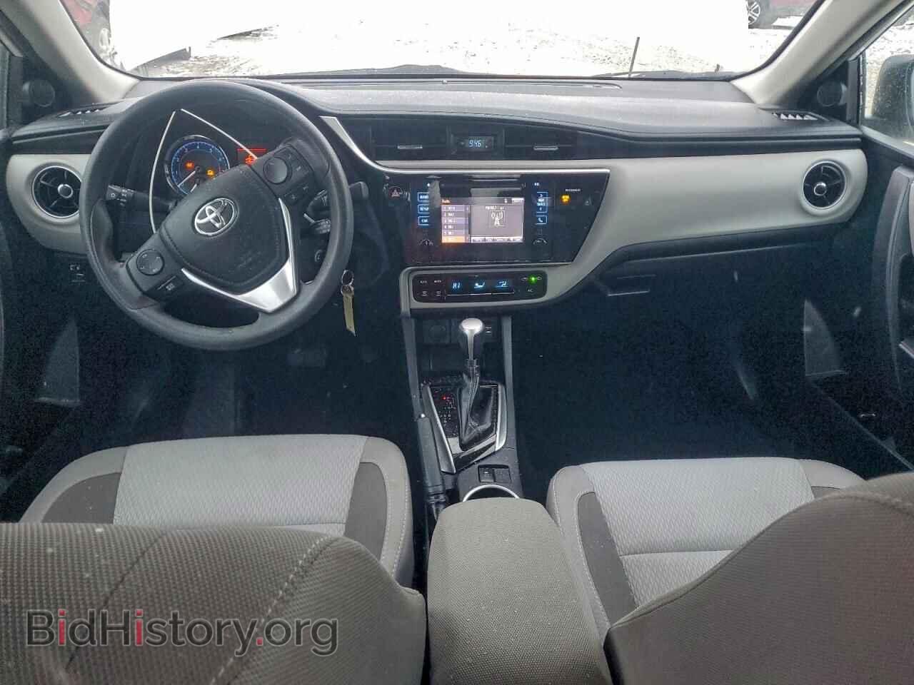 2017 TOYOTA COROLLA - VIN: 2T1BURHEXHC931933 - Фото 8
