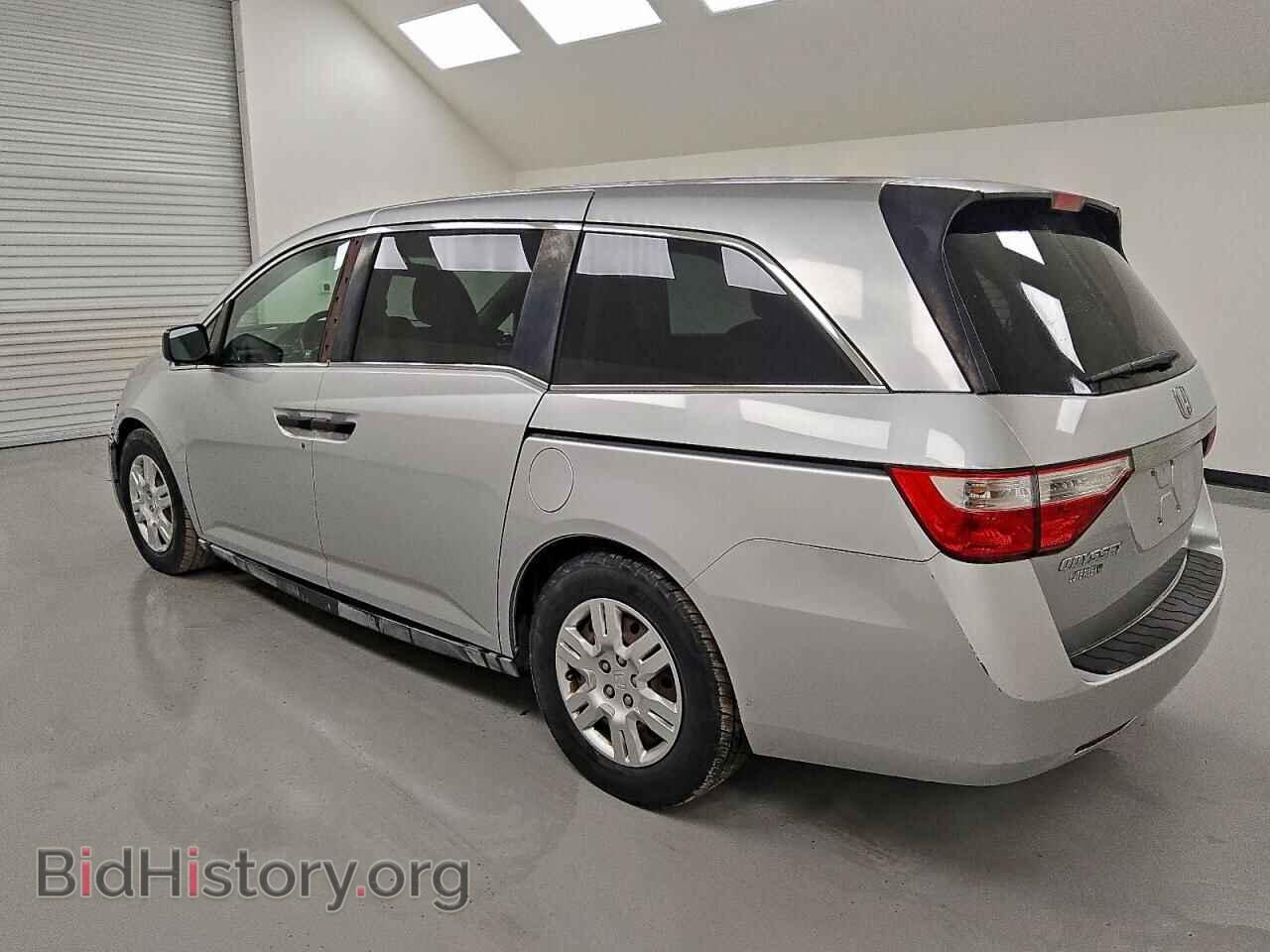 2011 HONDA All Models - VIN: 5FNRL5H22BB011149 - Фото 2