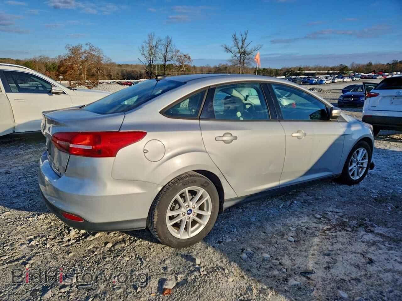 2016 FORD FOCUS - VIN: 1FADP3F2XGL381619 - Фото 3