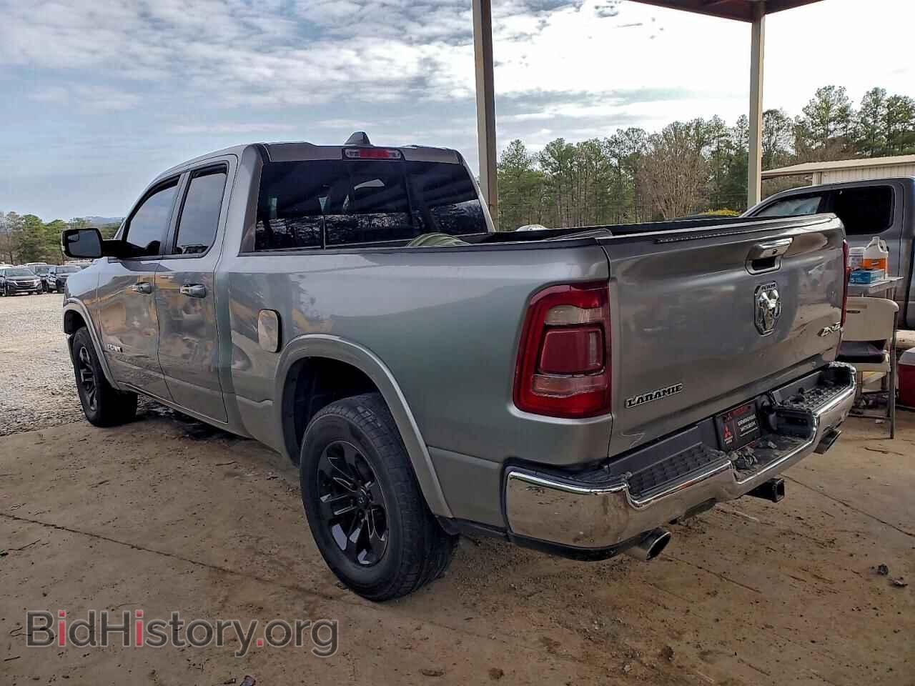 2020 RAM 1500 - VIN: 1C6SRFDT0LN253730 - Фото 2