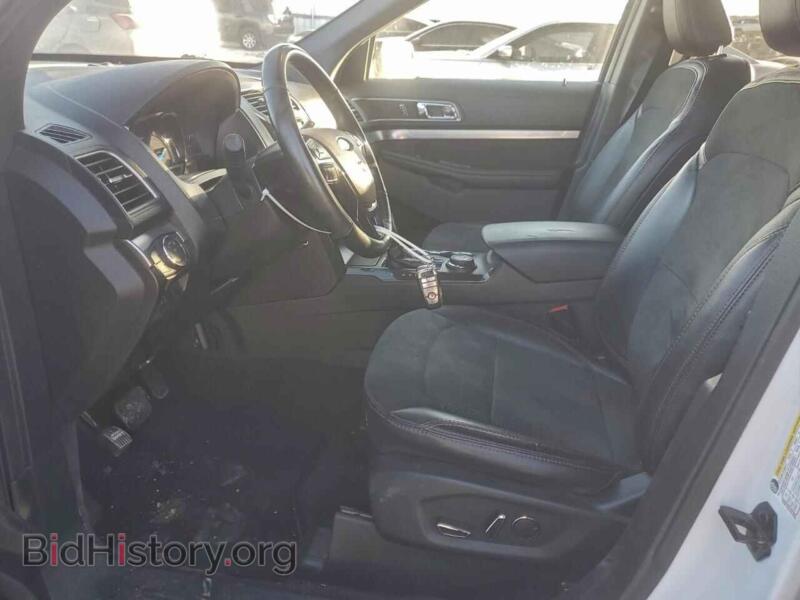 2018 Ford EXPLORER (VIN 1FM5K8D87JGB98126) — photo 7 of 13