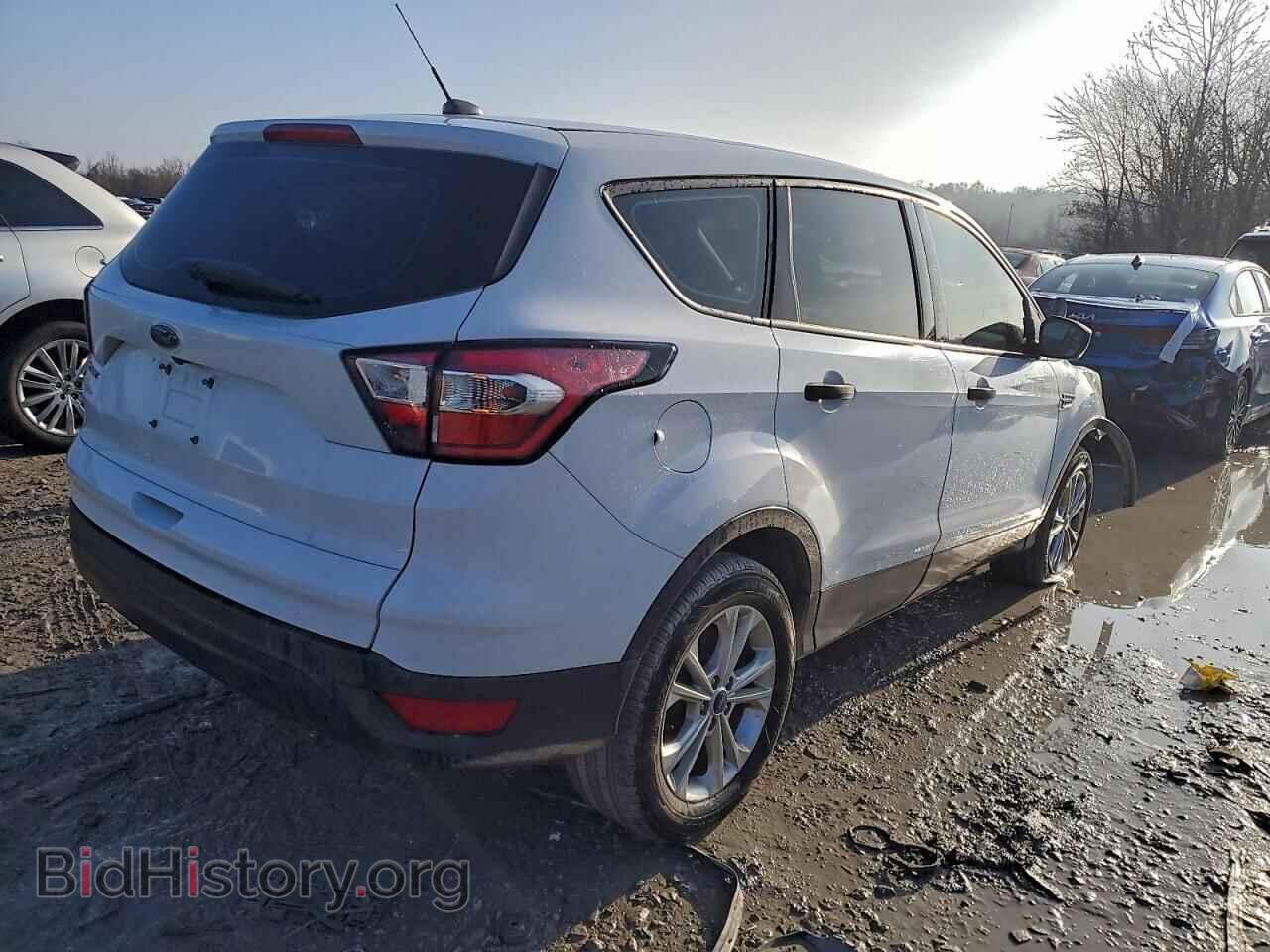2017 FORD ESCAPE - VIN: 1FMCU0F7XHUE14490 - Фото 3