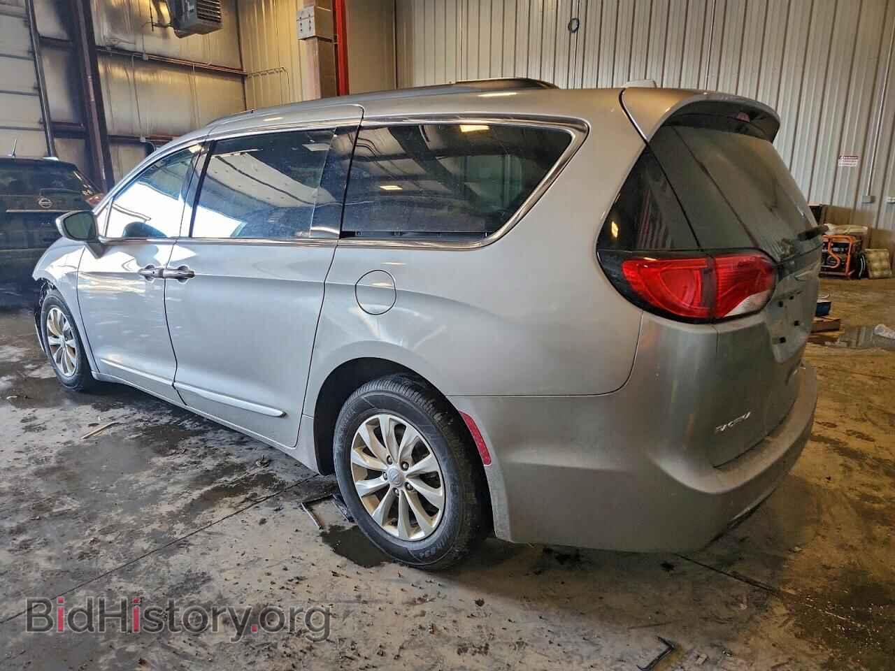 2017 CHRYSLER PACIFICA - VIN: 2C4RC1BG5HR592625 - Фото 2