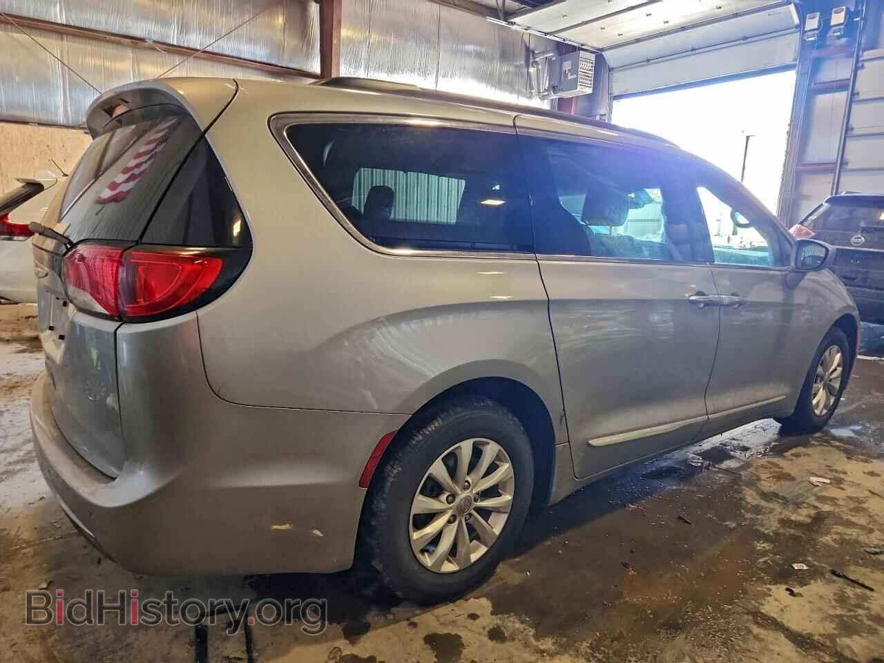 2017 CHRYSLER PACIFICA - VIN: 2C4RC1BG5HR592625 - Фото 3