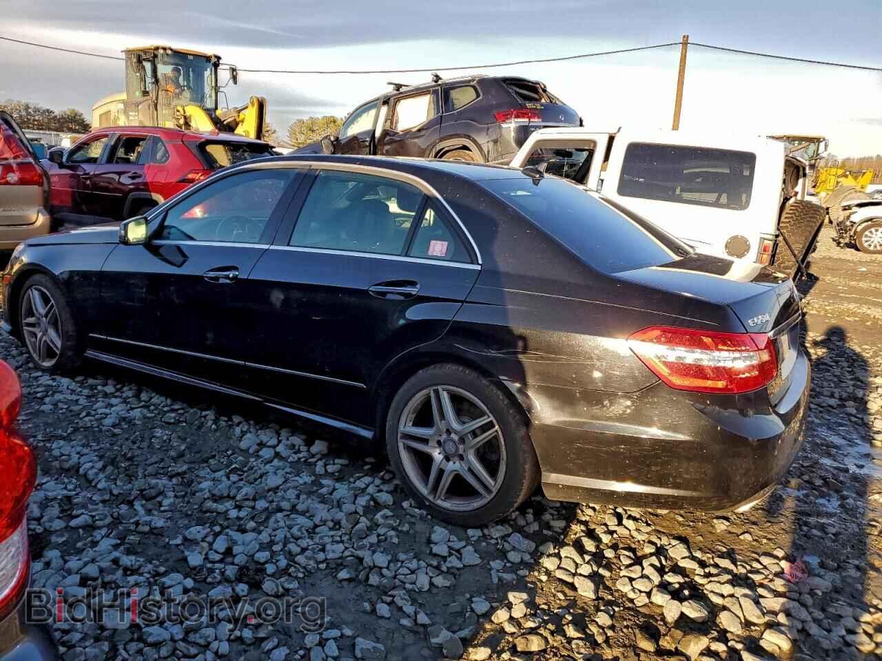 2013 MERCEDES-BENZ E-CLASS - VIN: WDDHF9BB3DA742046 - Фото 2