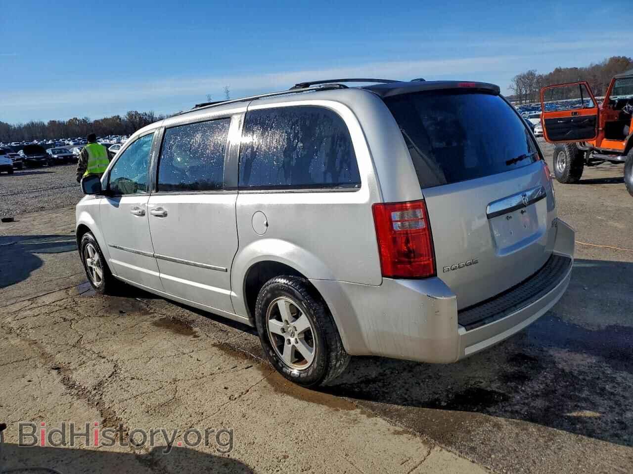 2010 DODGE CARAVAN - VIN: 2D4RN5D14AR177797 - Фото 2