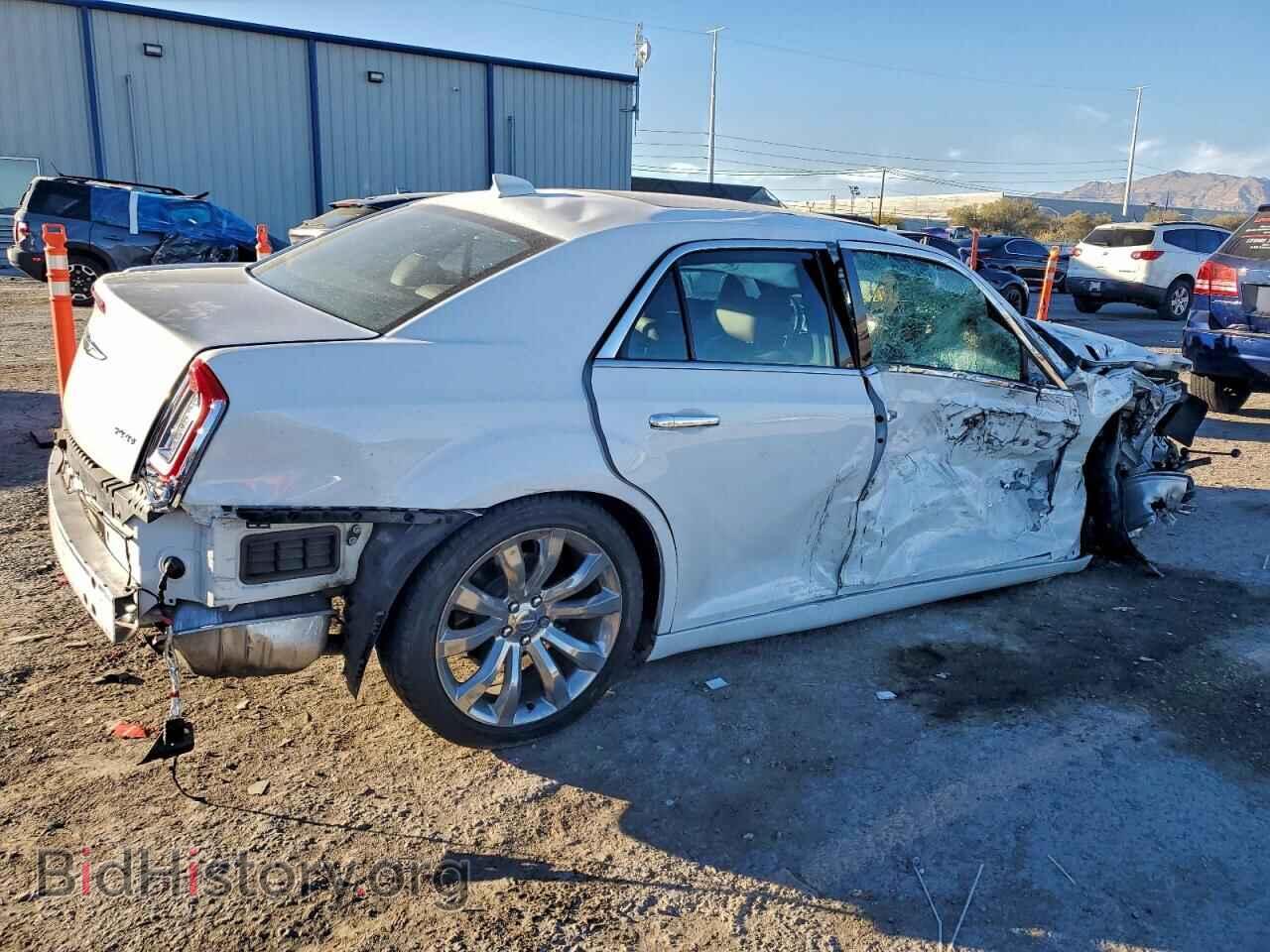 2018 CHRYSLER 300 - VIN: 2C3CCAEG7JH313953 - Фото 3