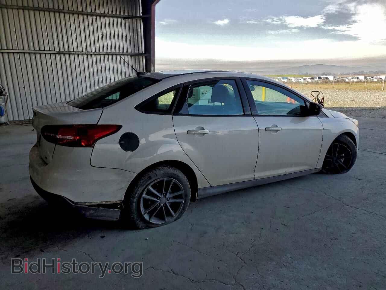 2016 FORD FOCUS - VIN: 1FADP3F23GL363320 - Фото 3