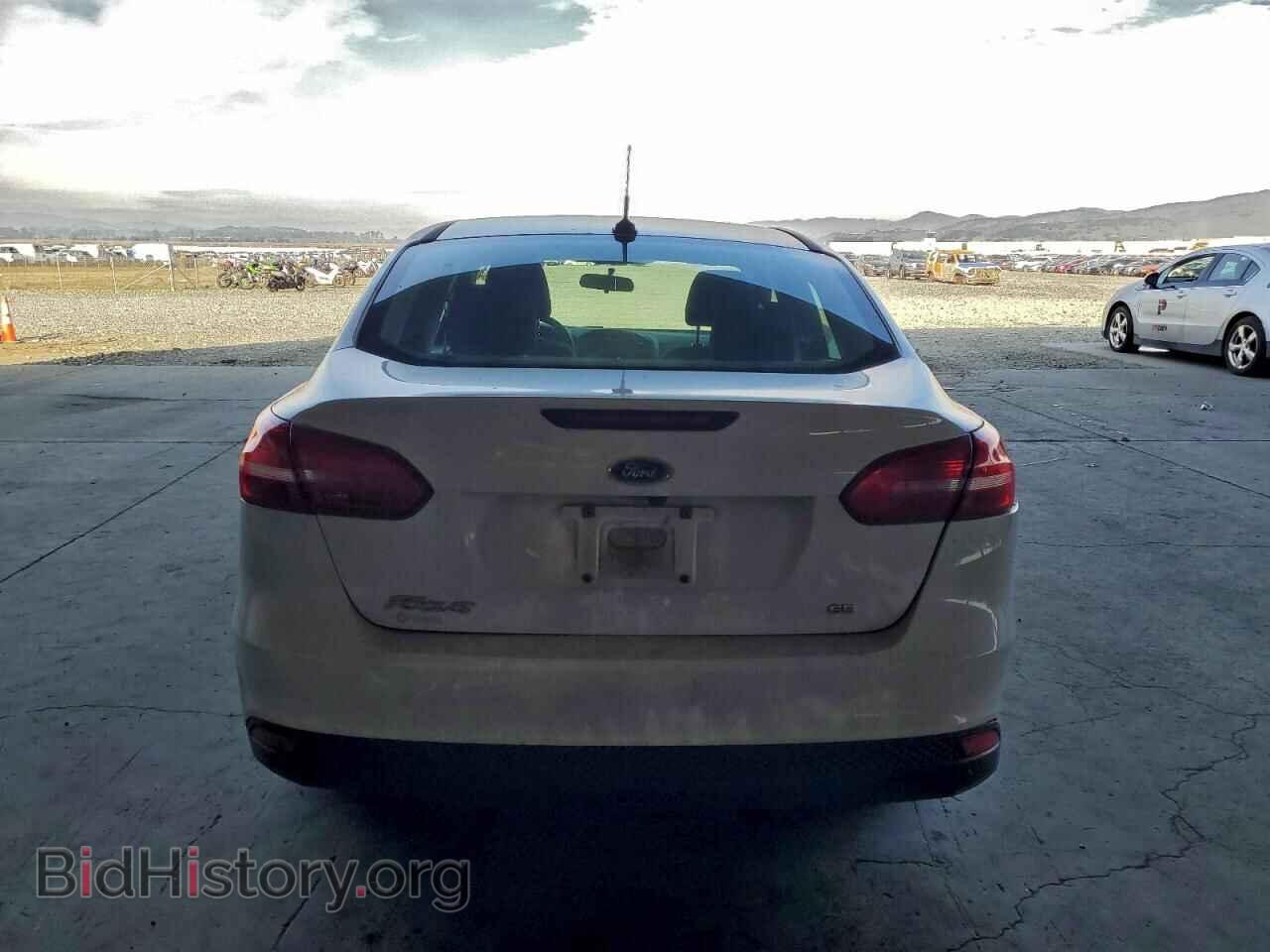 2016 FORD FOCUS - VIN: 1FADP3F23GL363320 - Фото 6