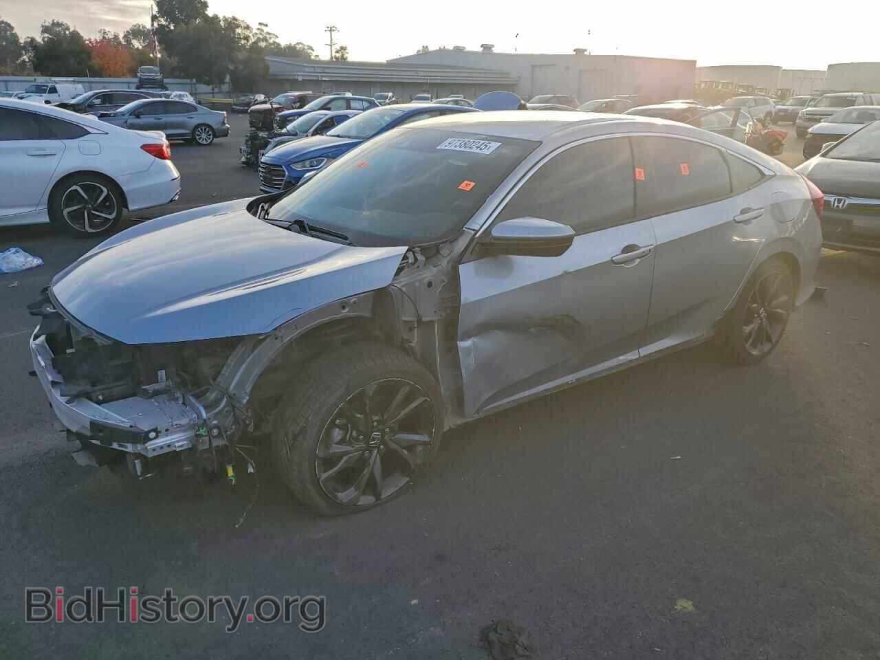 Photo 19XFC2F84LE212518 - HONDA CIVIC 2020