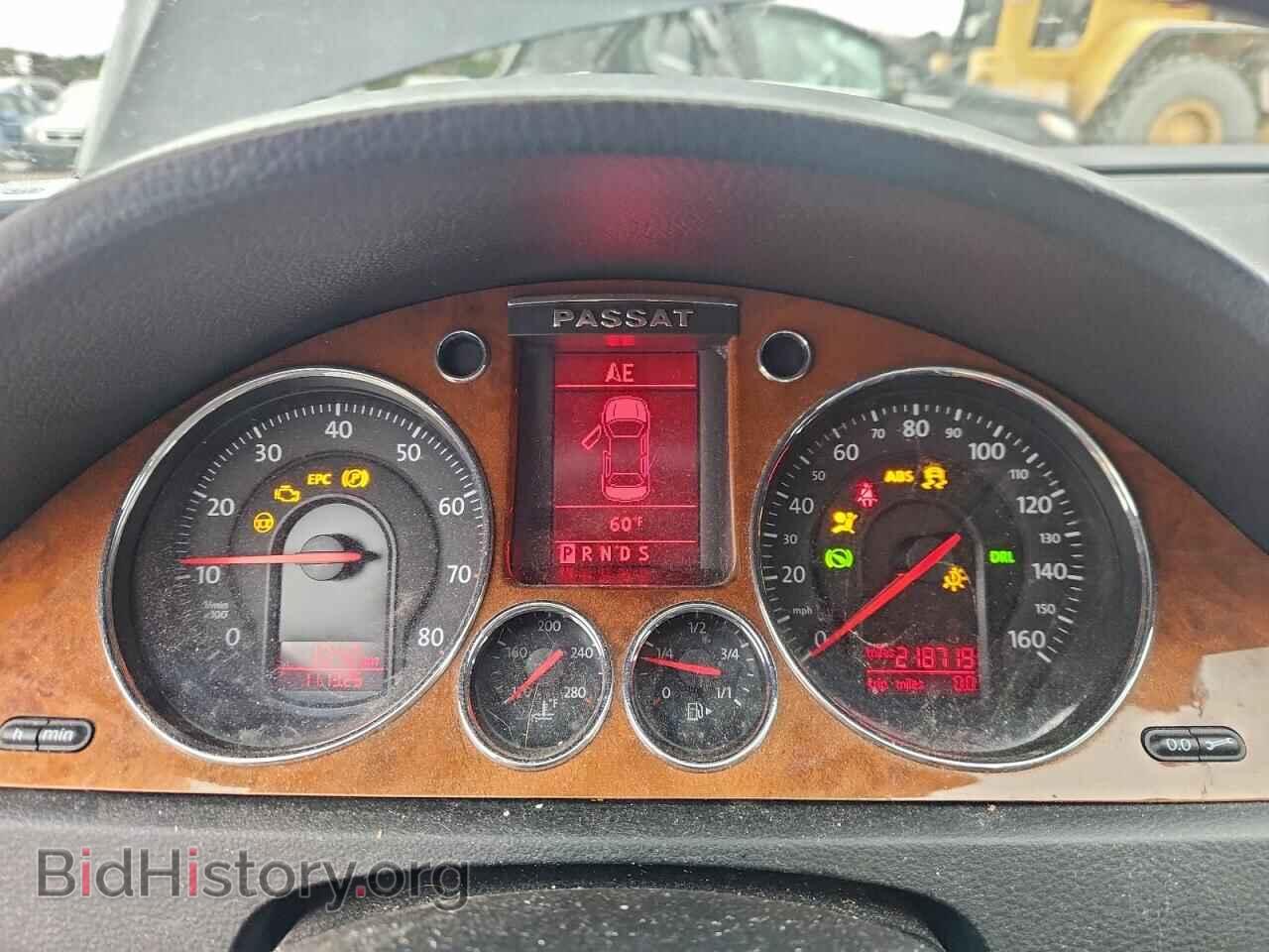 2008 VOLKSWAGEN PASSAT - VIN: WVWTK73CX8E229807 - Фото 9