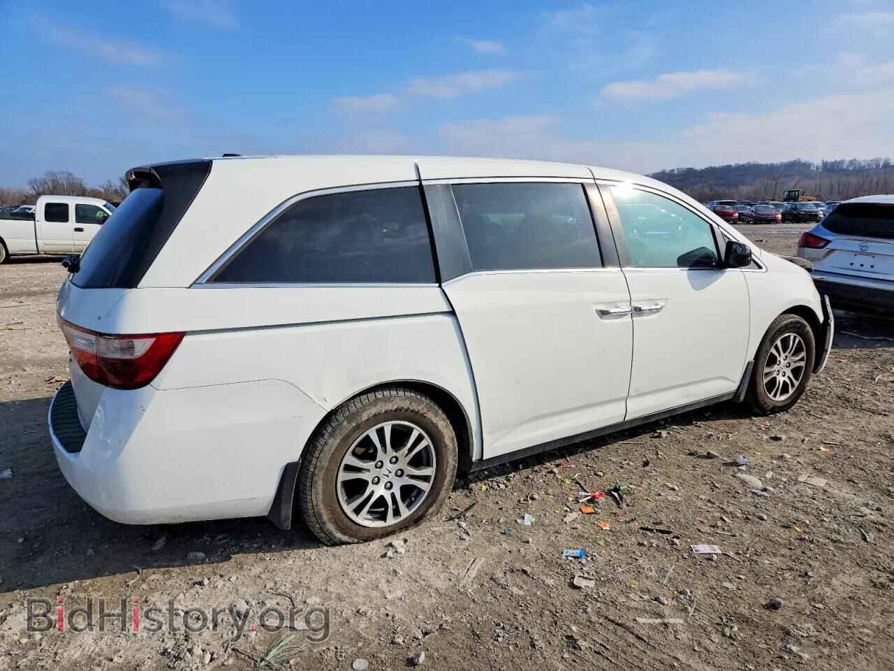 2011 HONDA All Models - VIN: 5FNRL5H61BB102724 - Фото 3